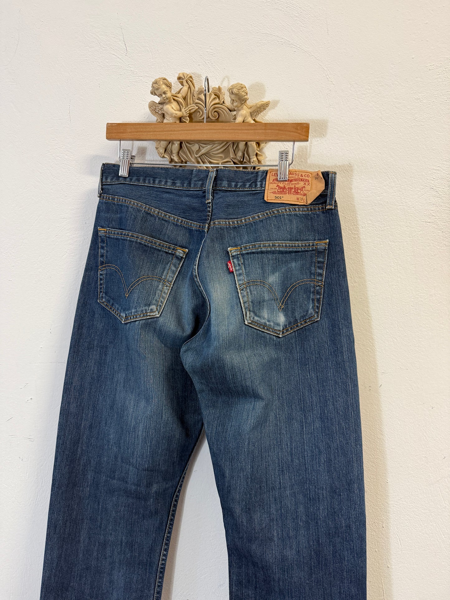Vintage Levi’s 501 “W32 L36
