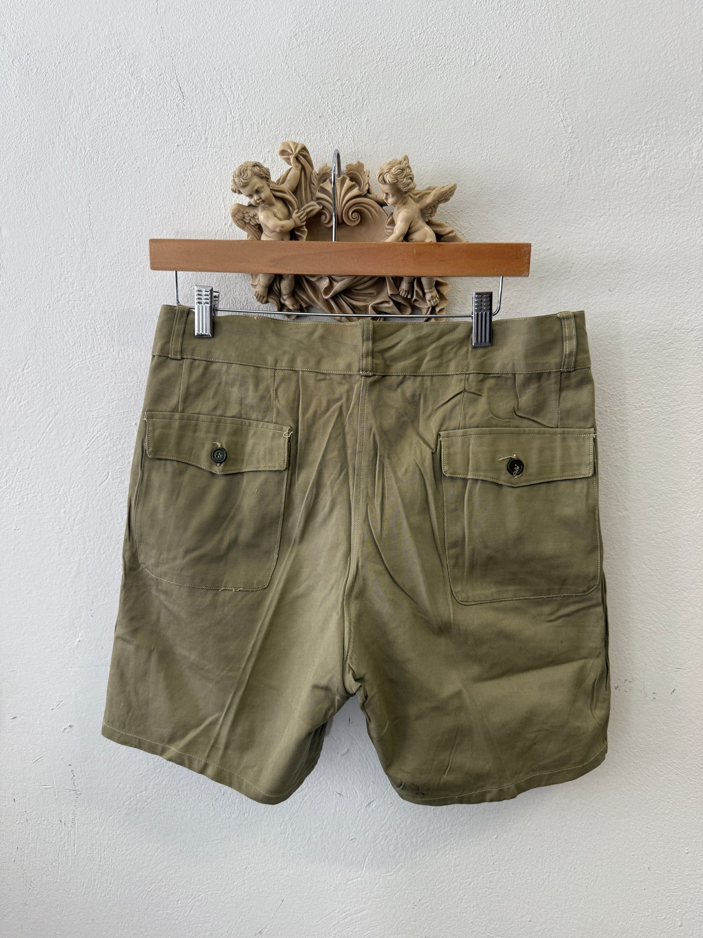Vintage Italian Army Shorts with Buttons 84 cm