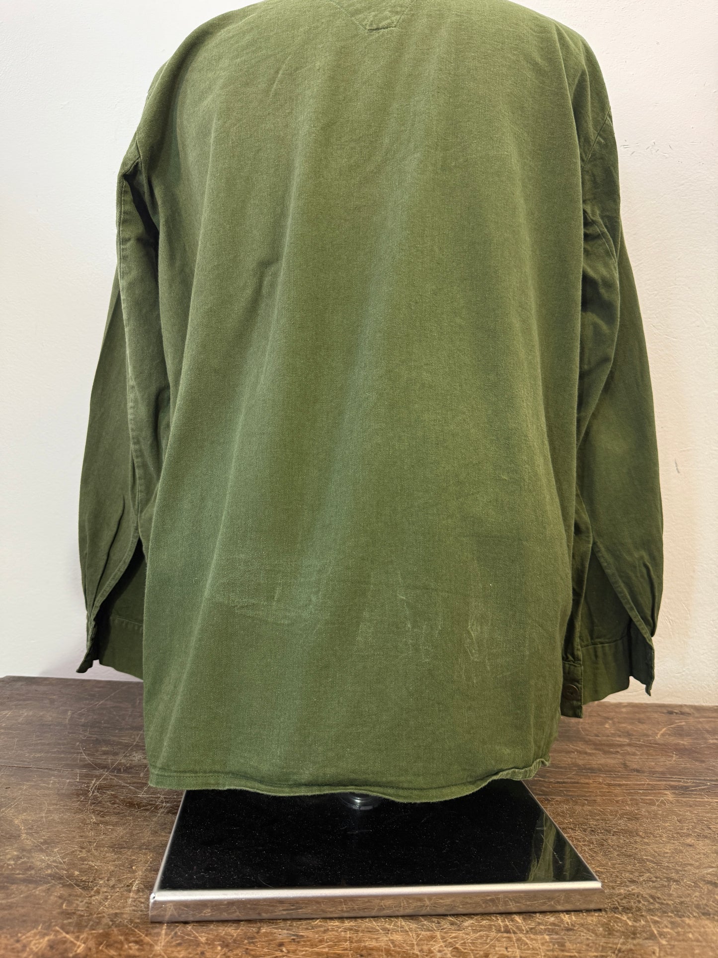 Vintage 80’s Swedish Army Shirt “L”