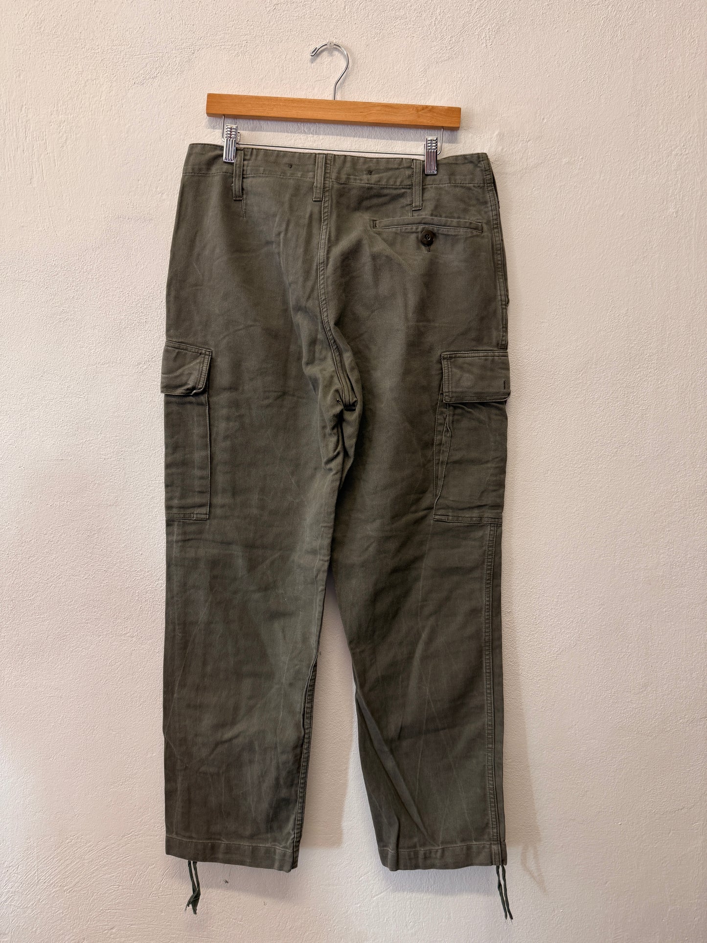 Vintage 80’s German Army Moleskin Cargo Pants “W34”