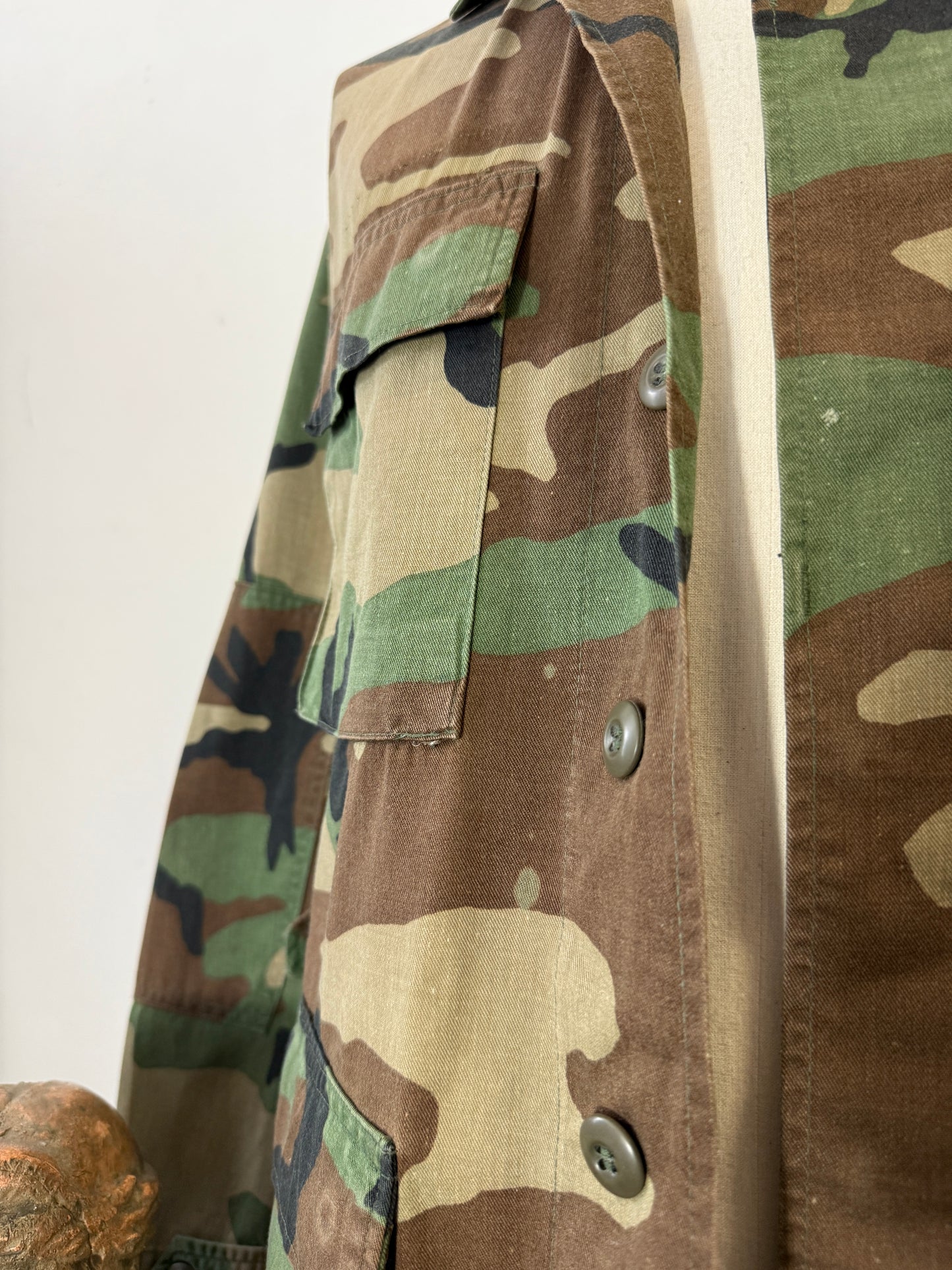 Vintage Woodland Camo Jacket Us Army “M”