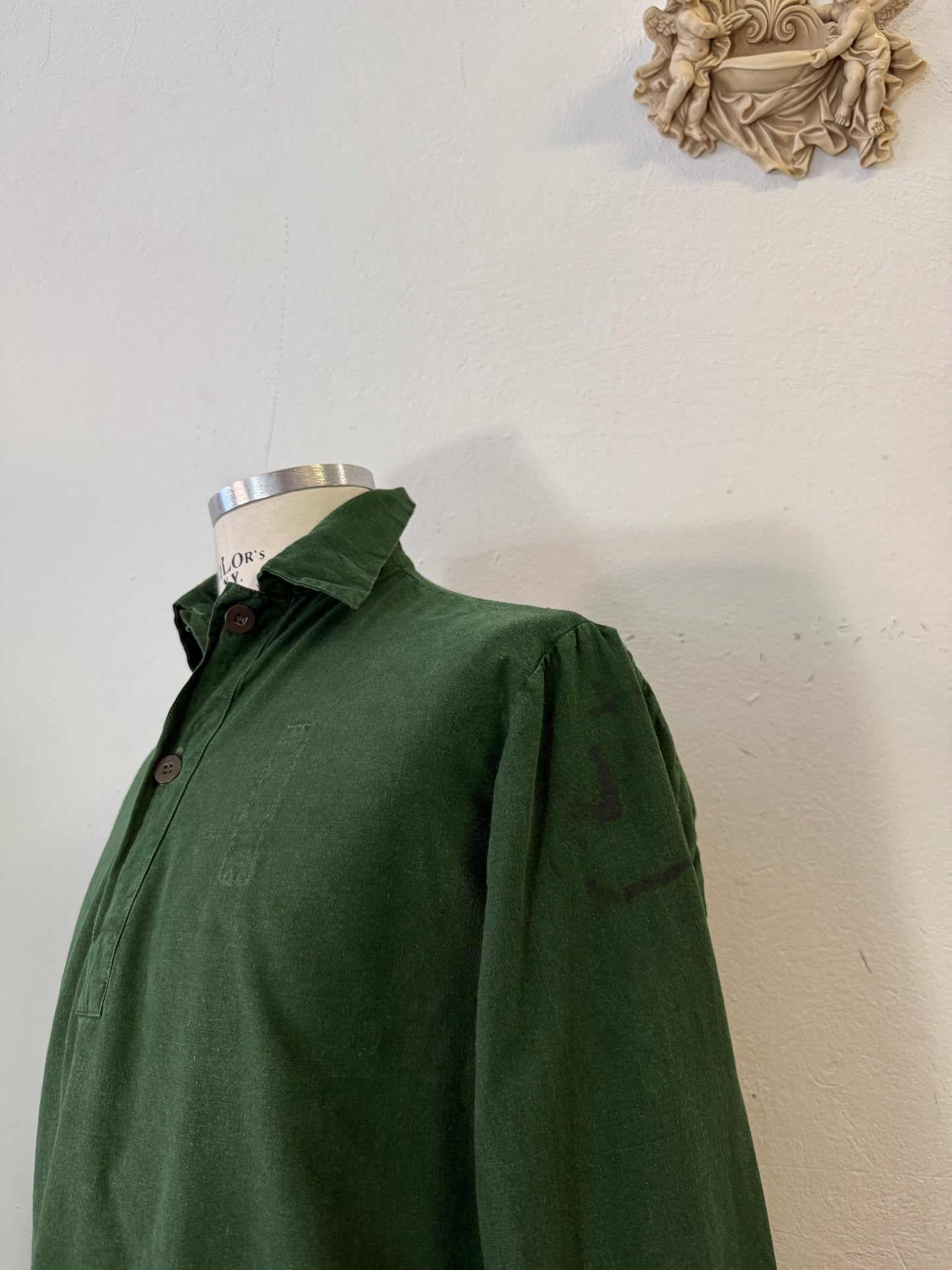 Vintage 80’s Swedish Army Shirt “M”