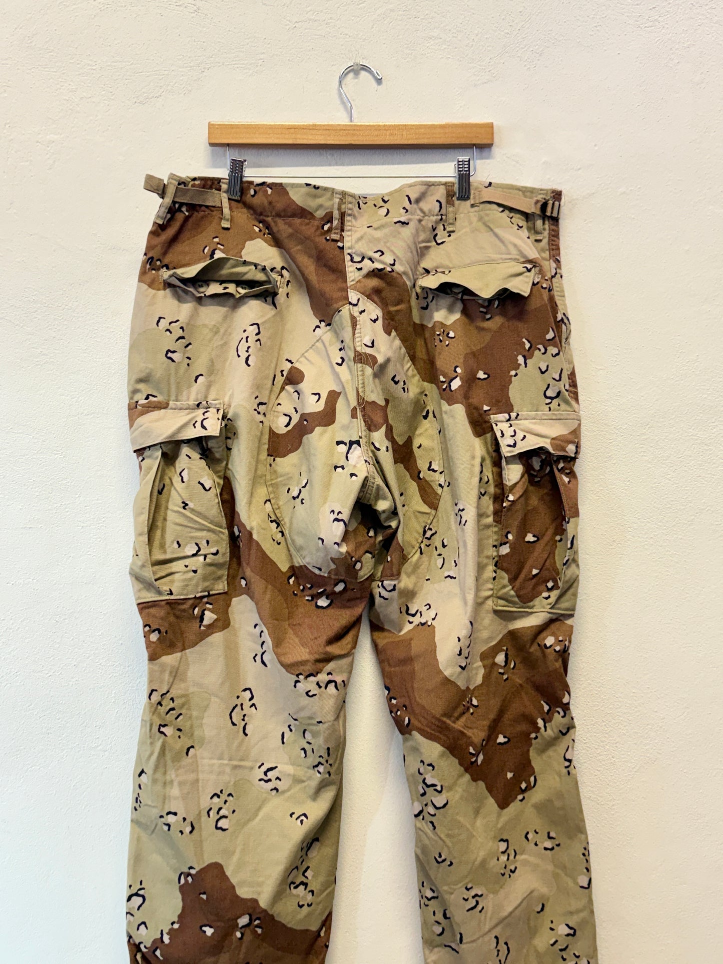 Vintage Desert Chocolate Cargo Pants Us Army “W40”