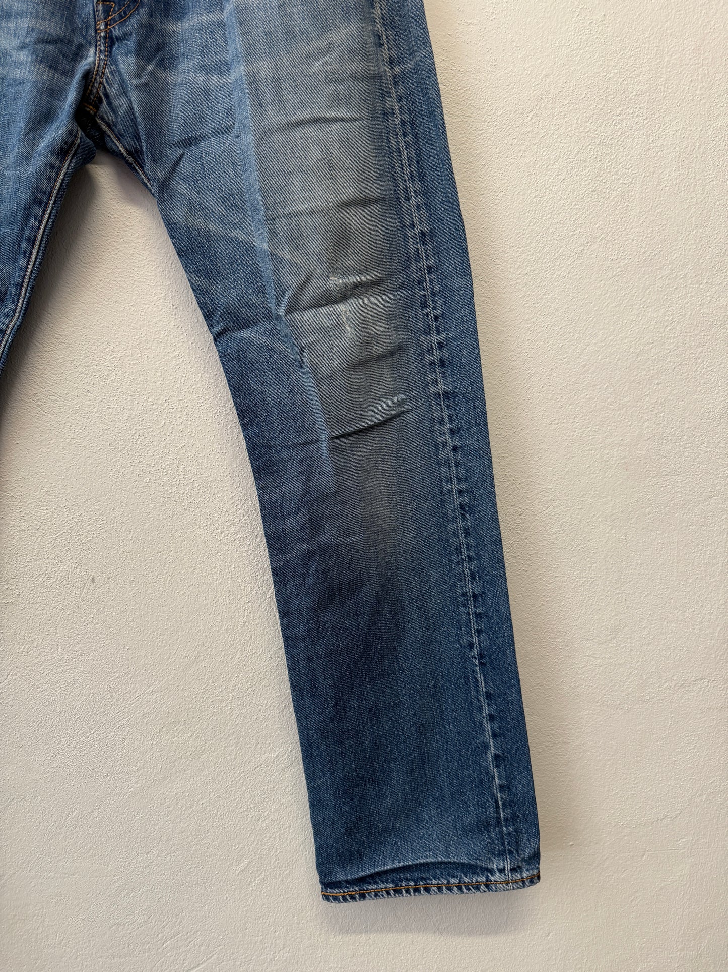 Vintage Levi’s 501 “W34 L30”