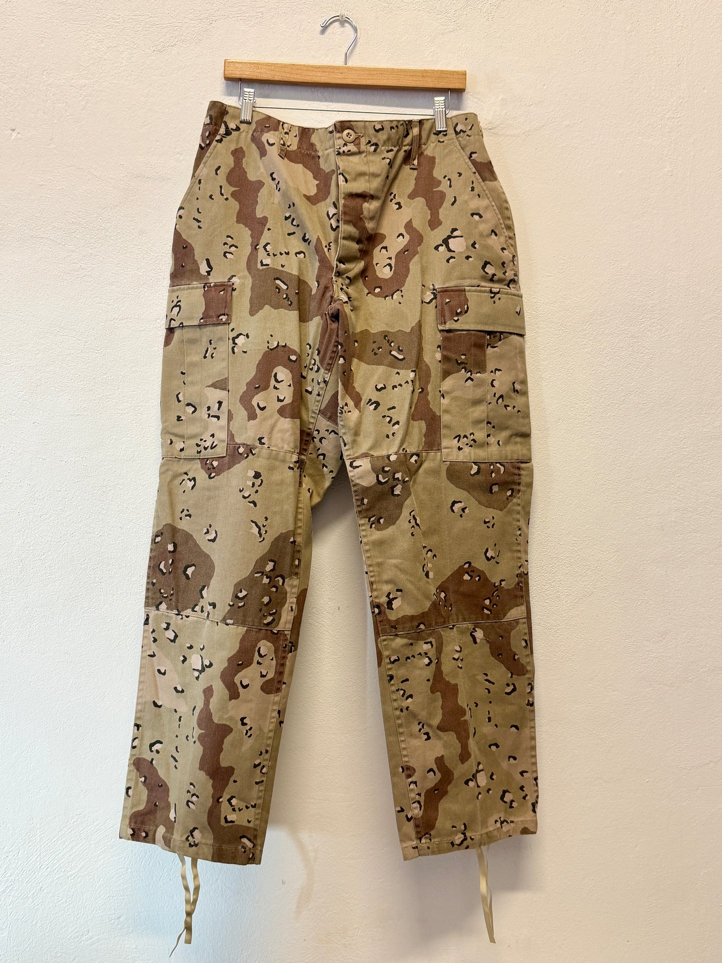 Vintage Desert Chocolate Cargo Pants Us Army “W34”