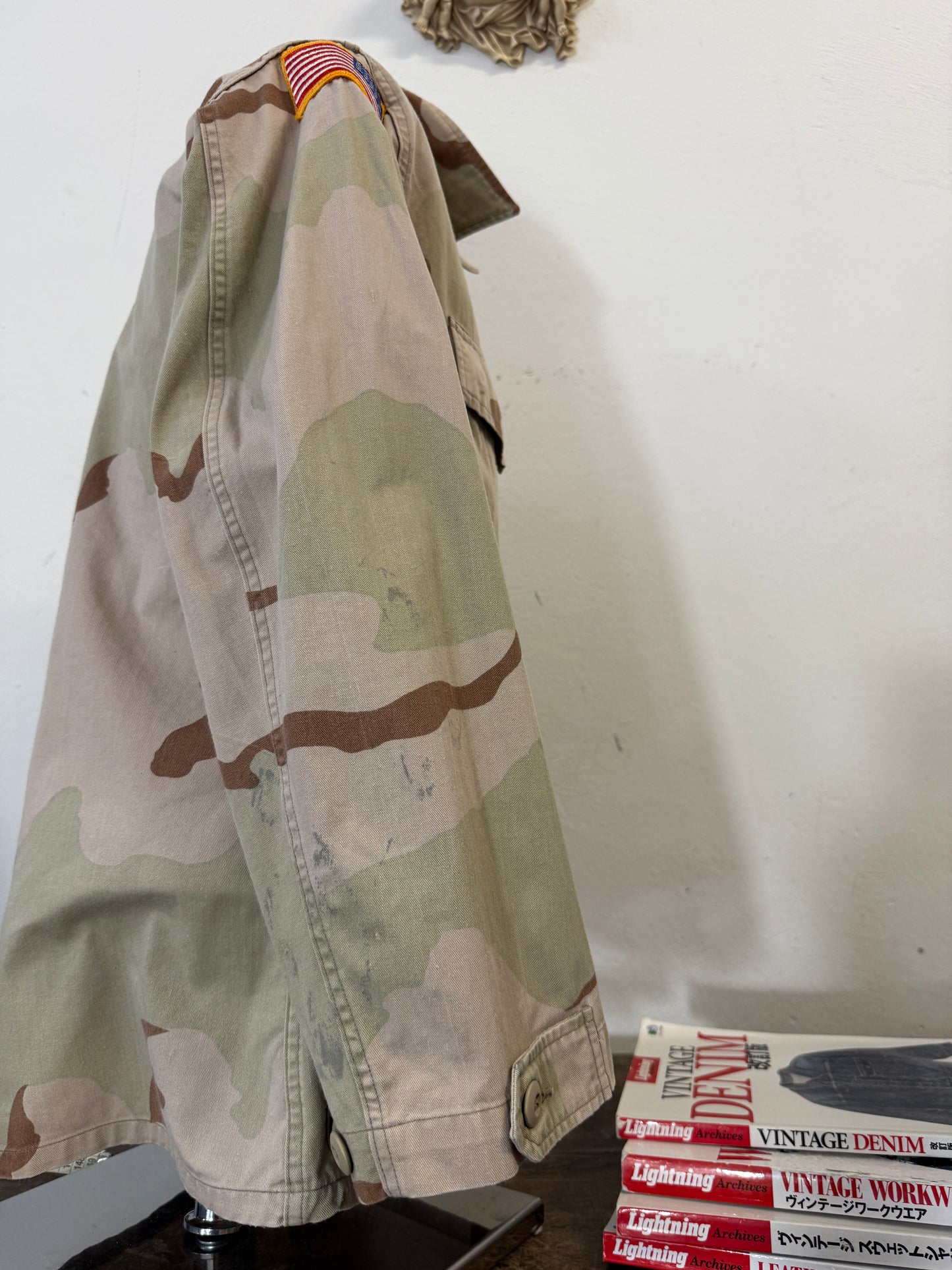 Vintage Us Army Desert Camo Jacket “M”