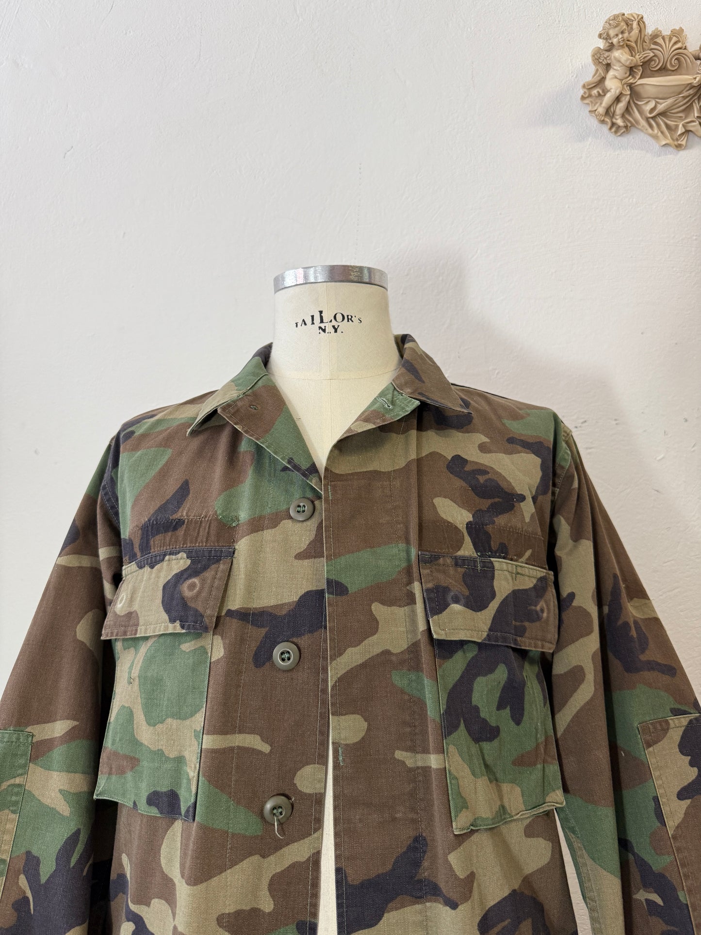 Vintage Woodland Camo Jacket “L/XL”