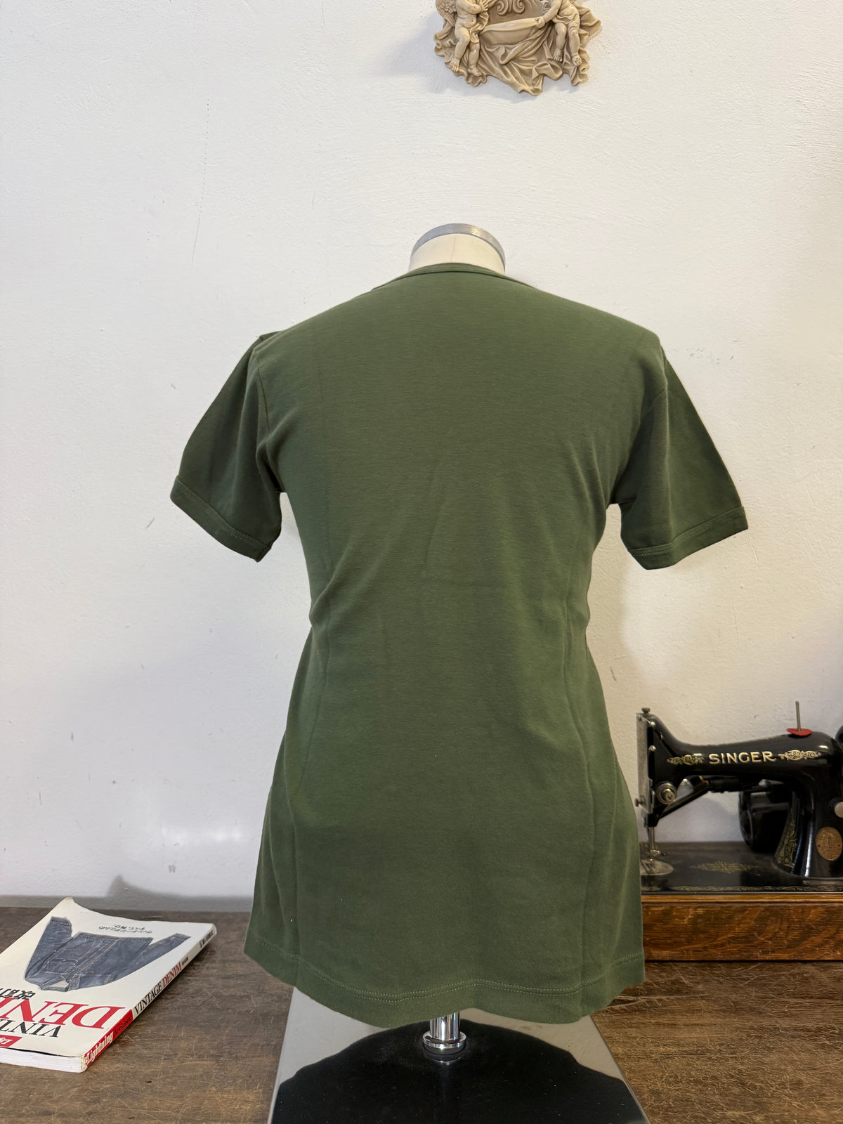 Vintage Italian Army Tee “M”