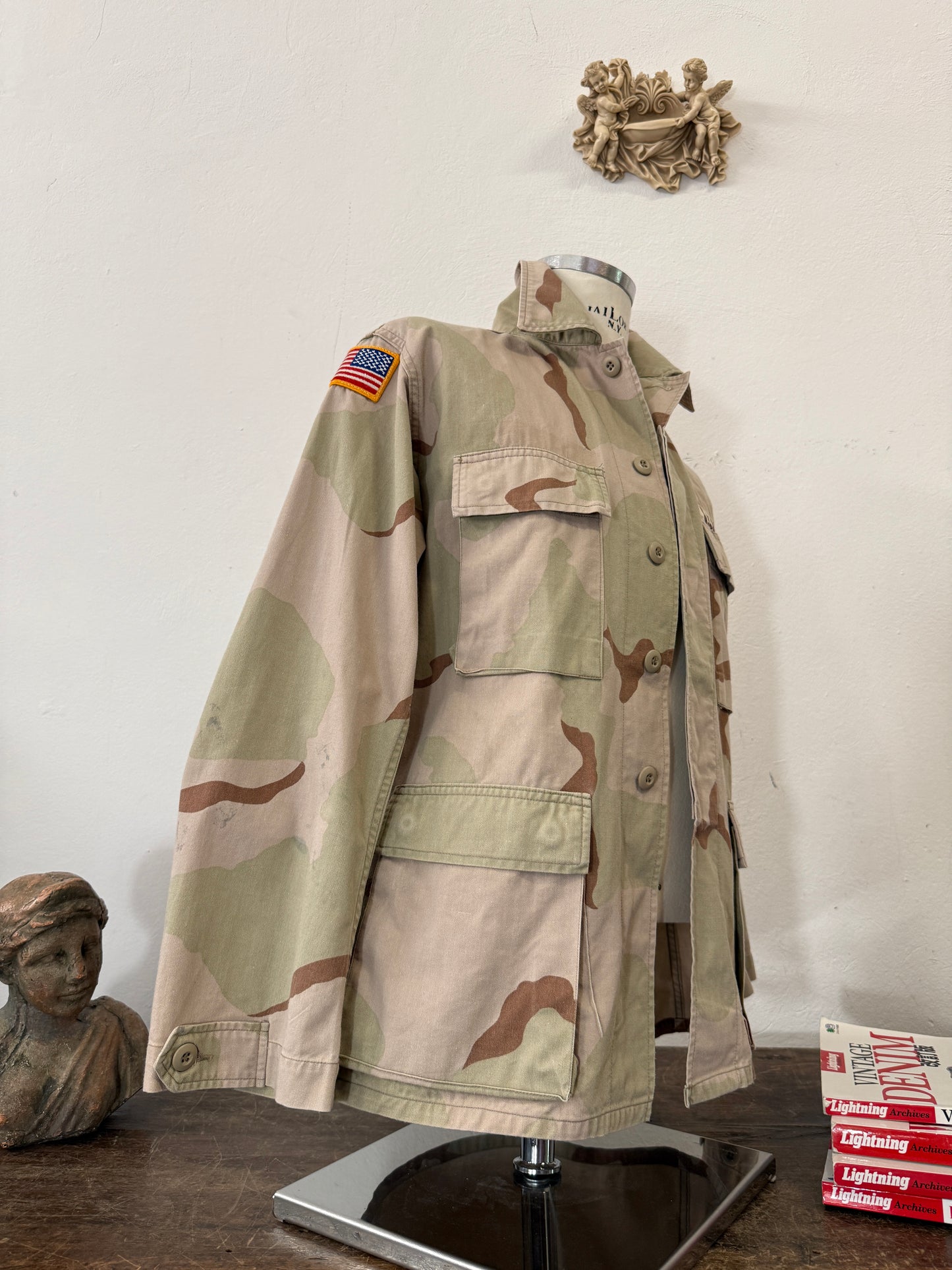 Vintage Us Army Desert Camo Jacket “M”