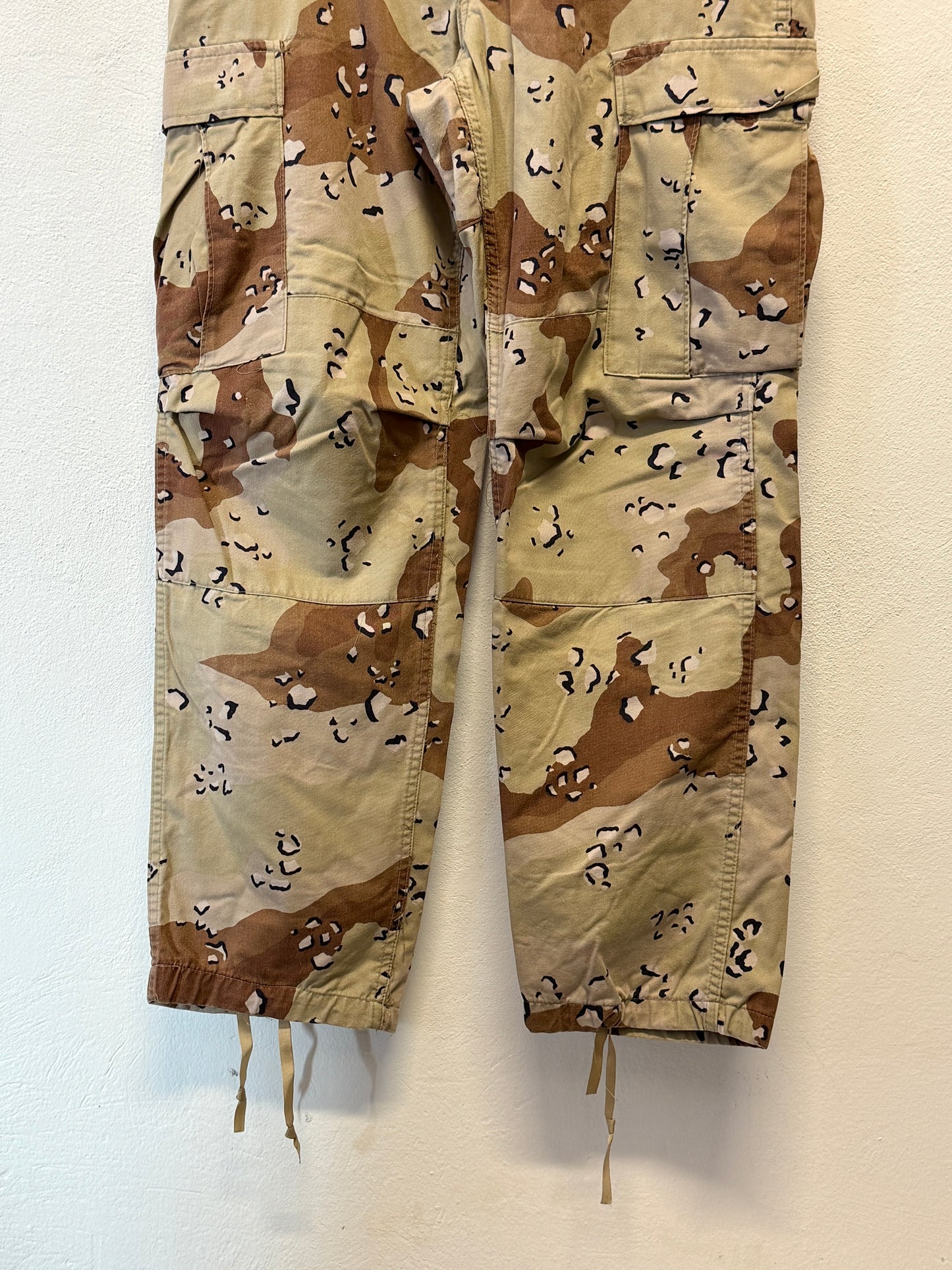 Vintage Desert Chocolate Cargo Pants Us Army “W33”
