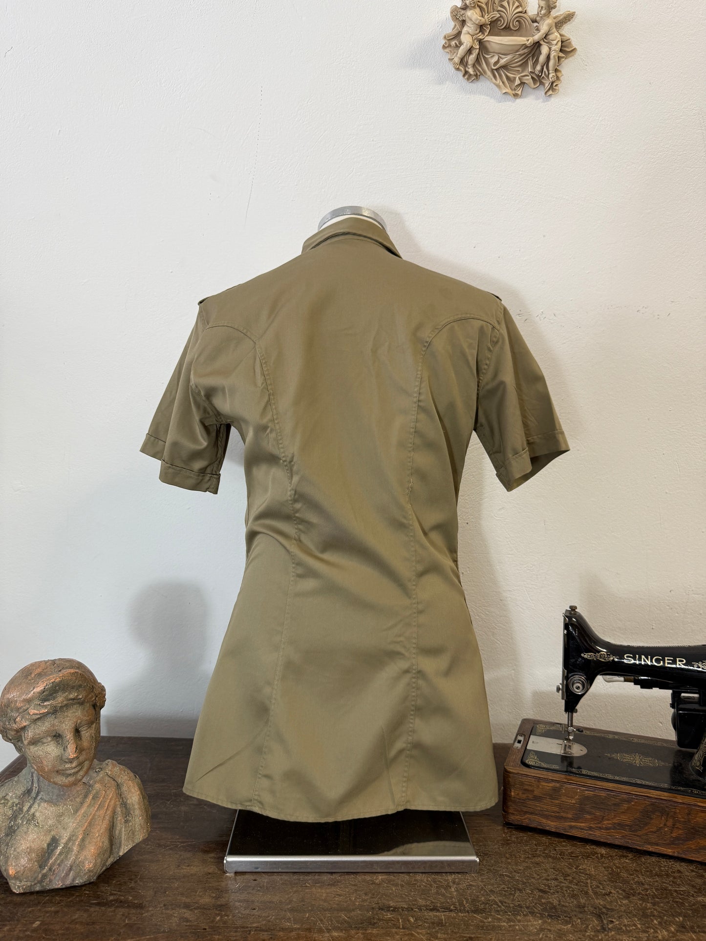 Vintage 80’s Italian Army Shirt “S/M”
