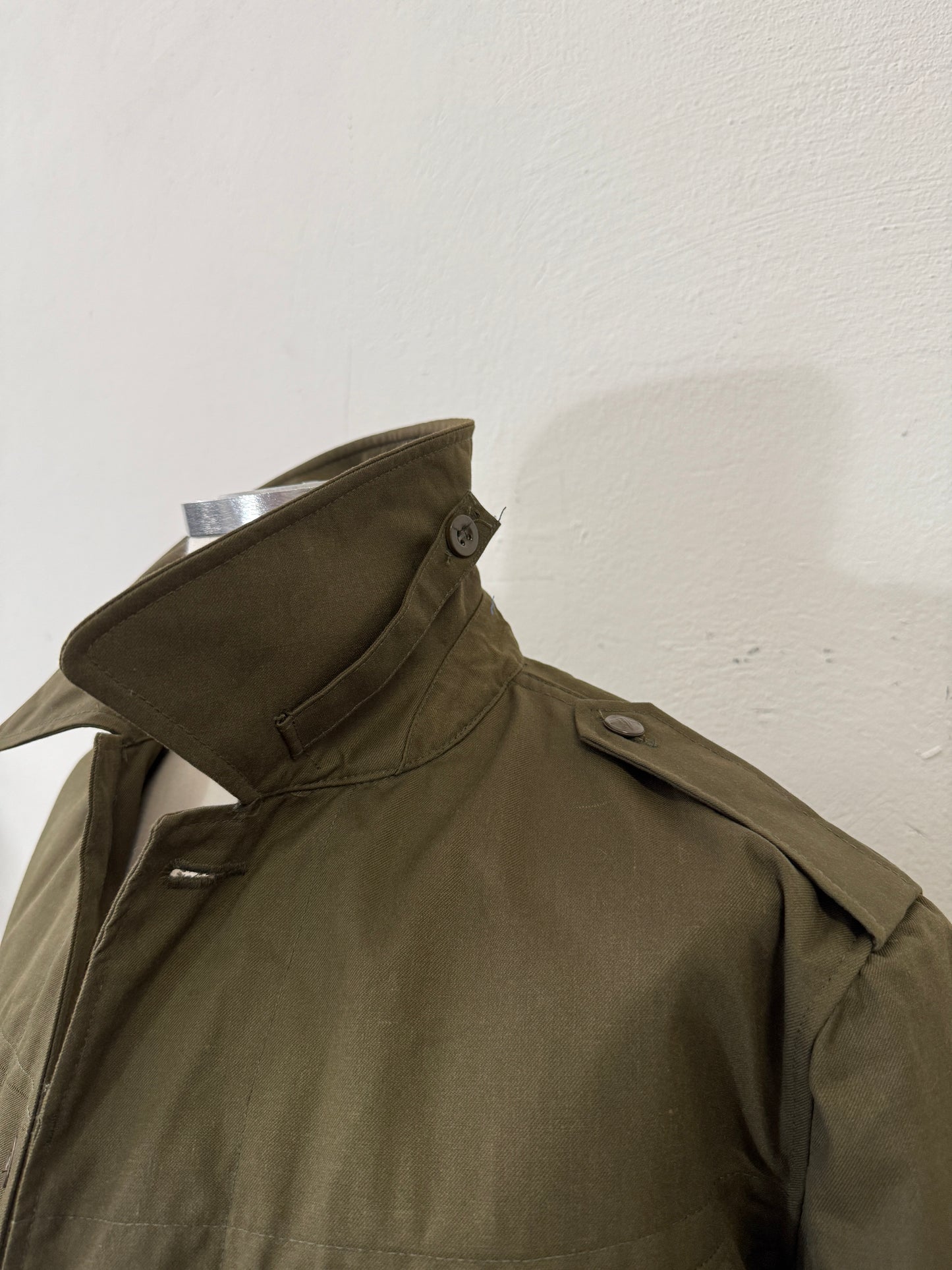 Vintage 90’s Czech Army Jacket “XL”