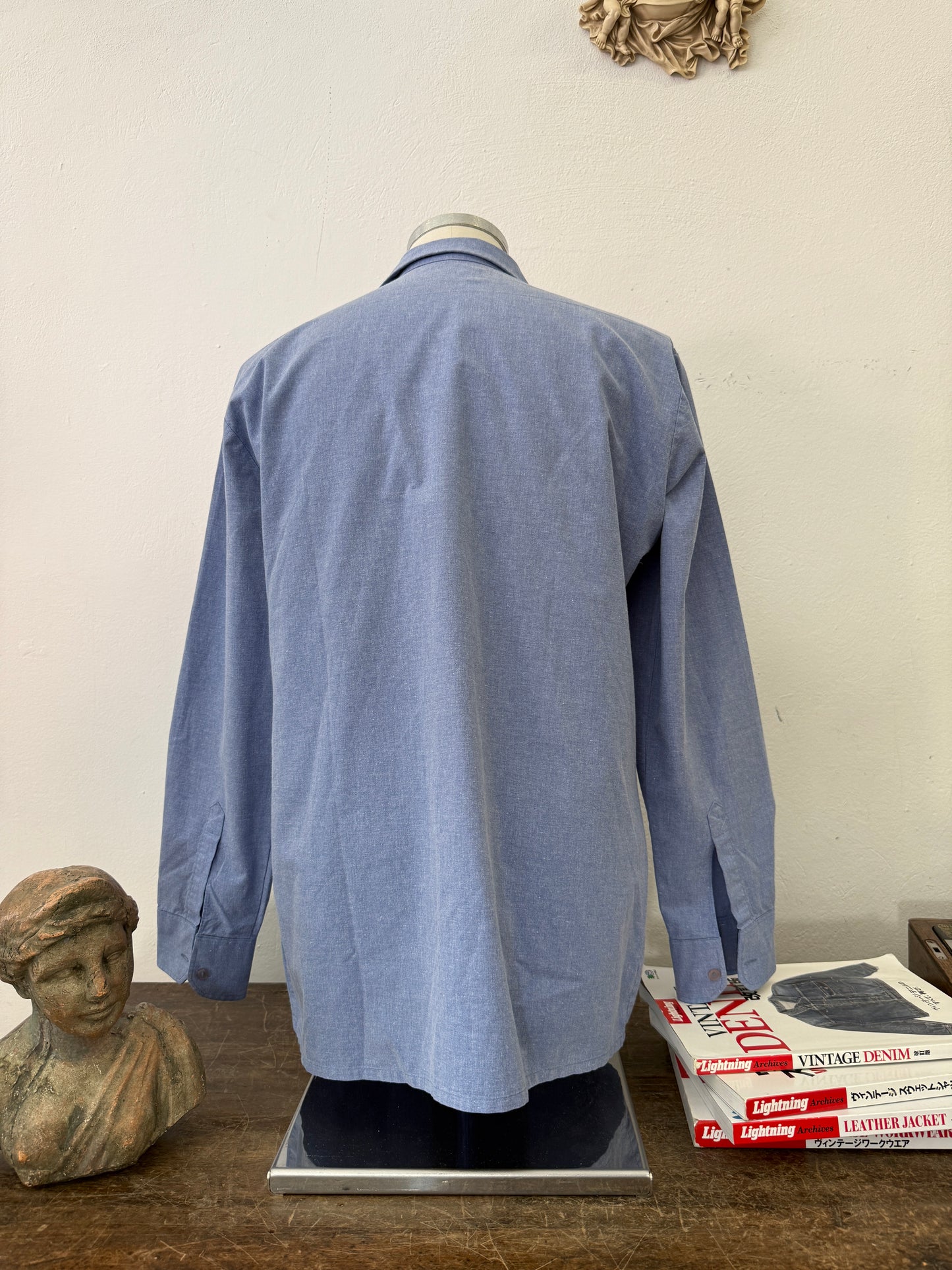 Vintage 90’s Italian Navy Shirt “M/L”