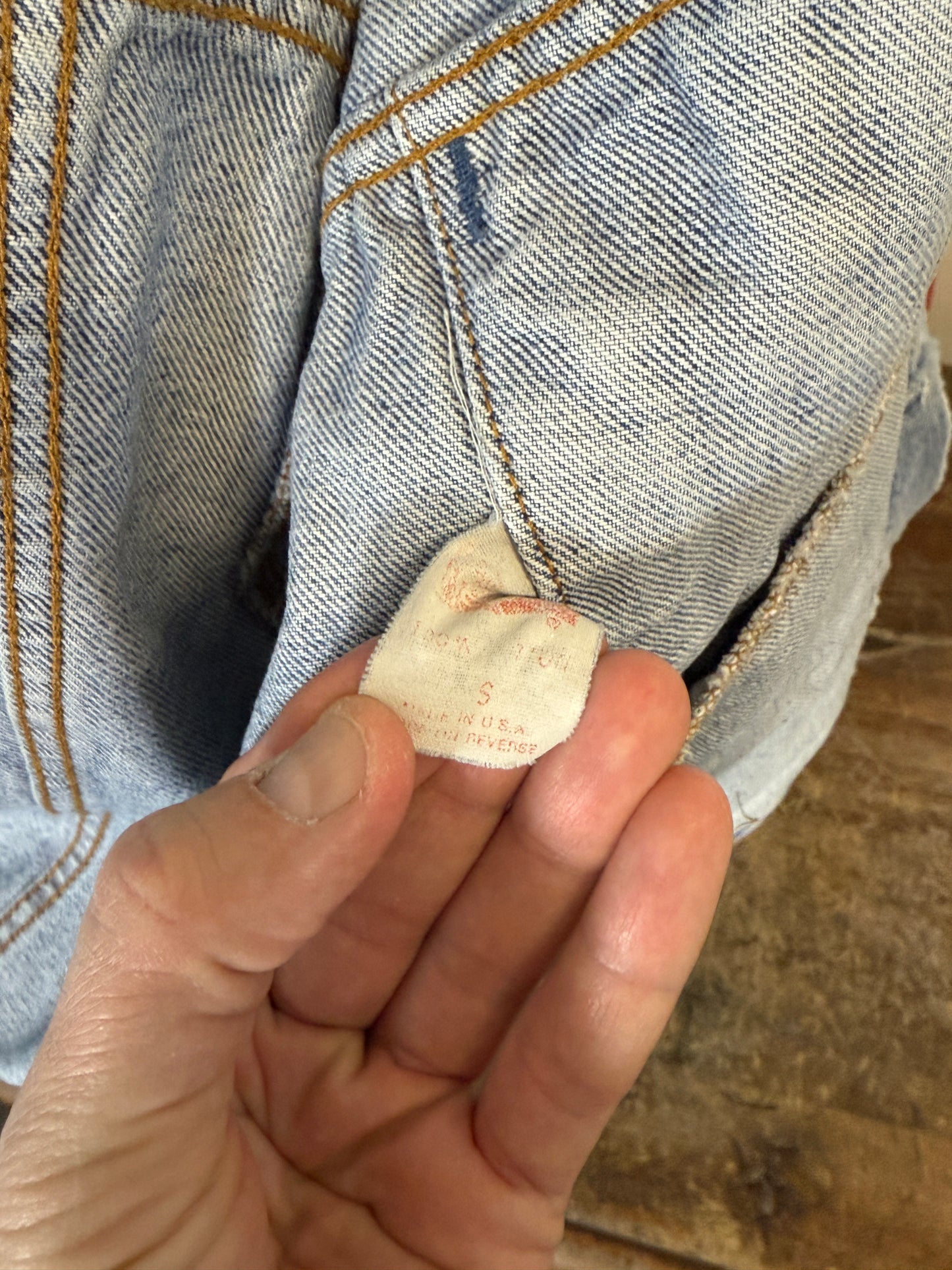 Vintage Levi’s Jacket Made in Usa “S”
