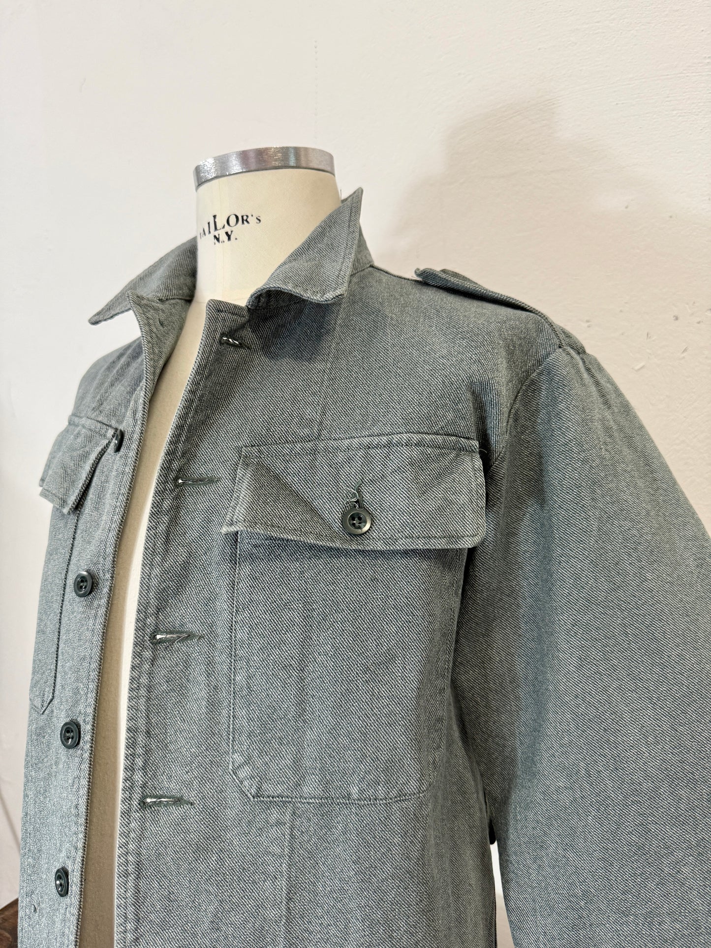 Vintage Swiss Army Jacket “L”