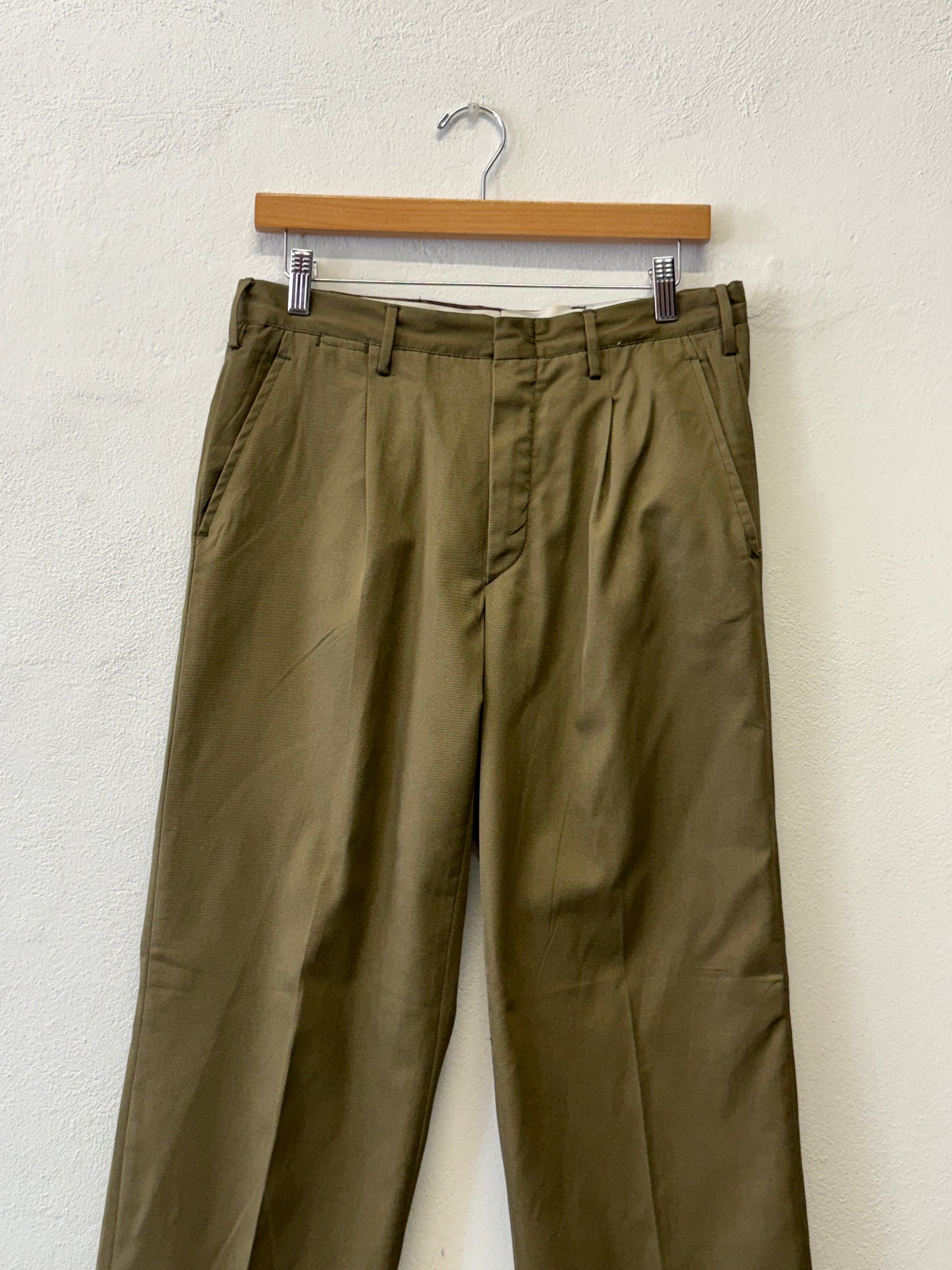Vintage 90’s Italian Army Chino Pants “W31”