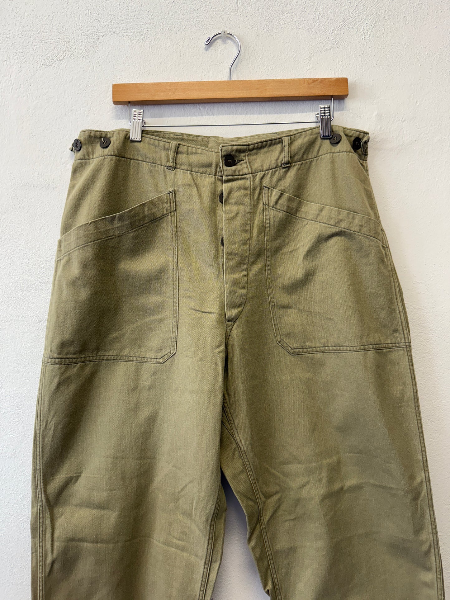 Vintage 80’s German Army Cargo Pants - Sand “W33~35”