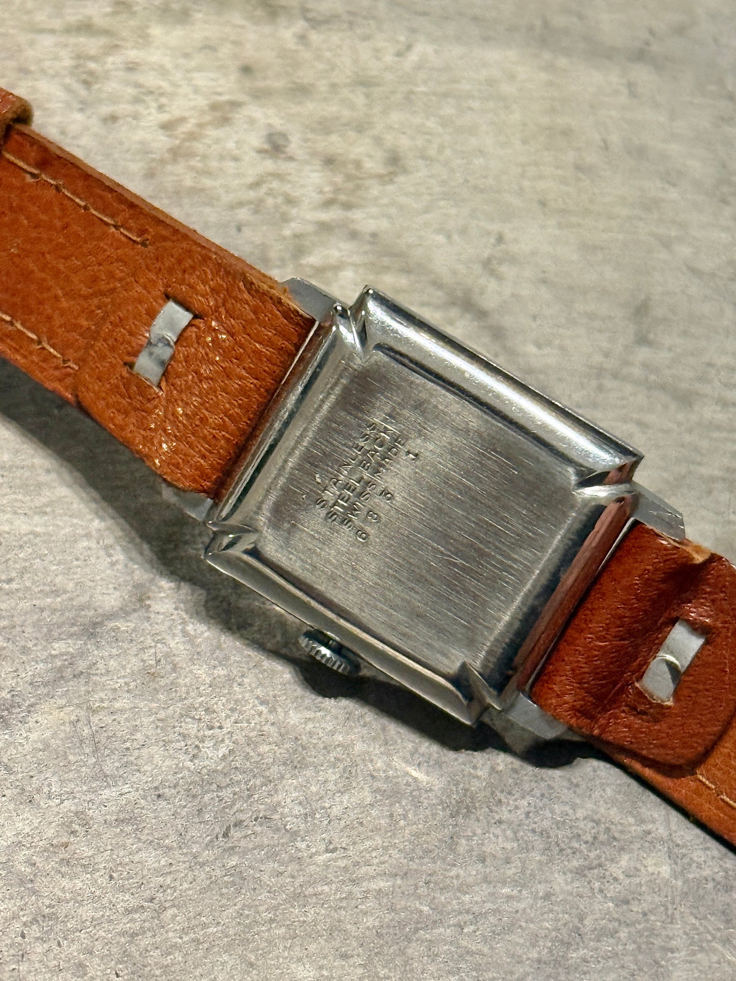 50’s Avia watch - Vintageur