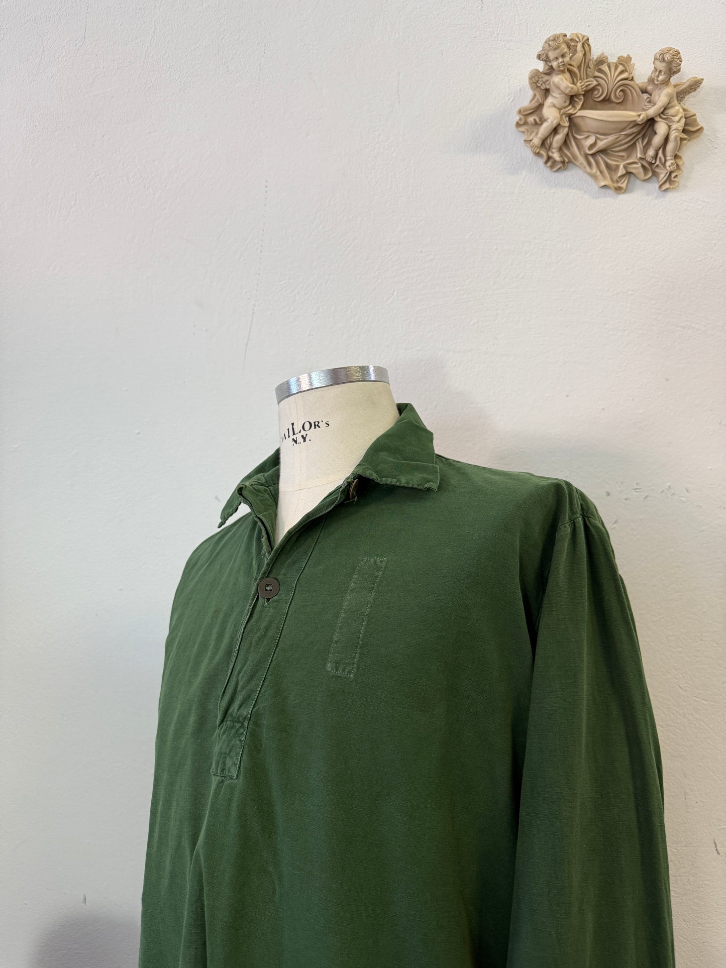 Vintage 80’s Swedish Army Shirt “L”