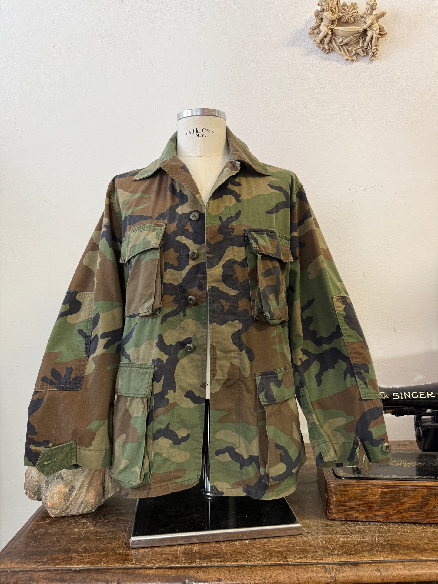 Vintage Woodland Camo Jacket “L”