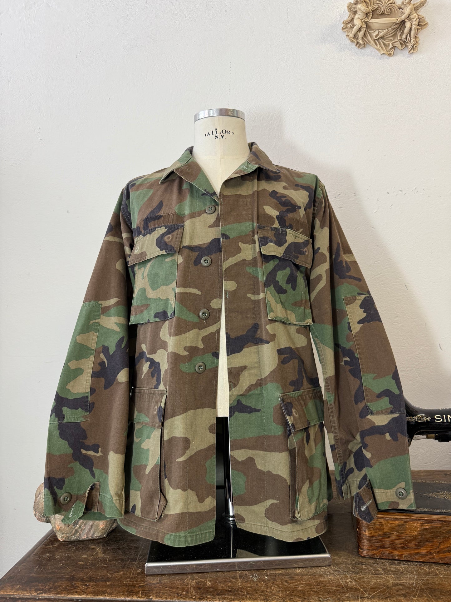 Vintage Woodland Camo Jacket “L/XL”