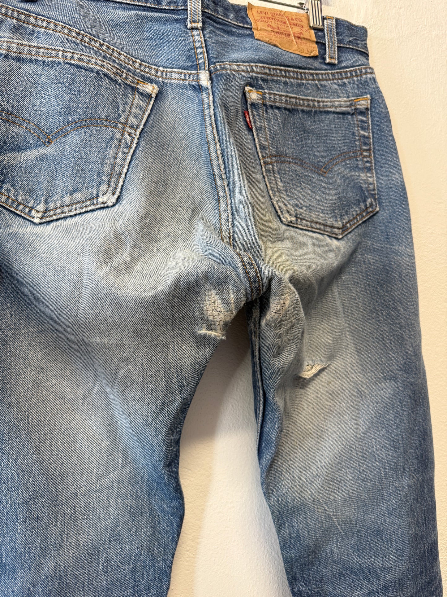 Vintage Levi’s 501 Made in Usa “W32 L30”