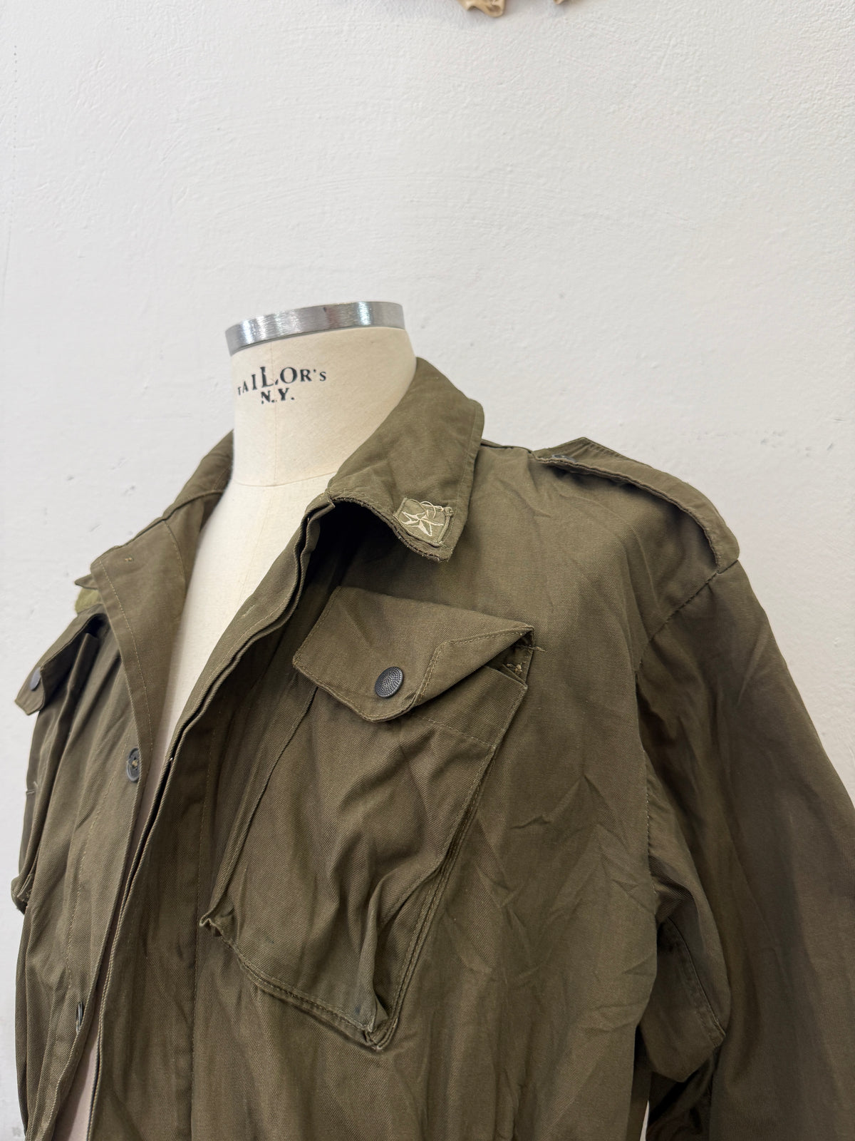 Vintage 80’s Italian Army Jacket “M”
