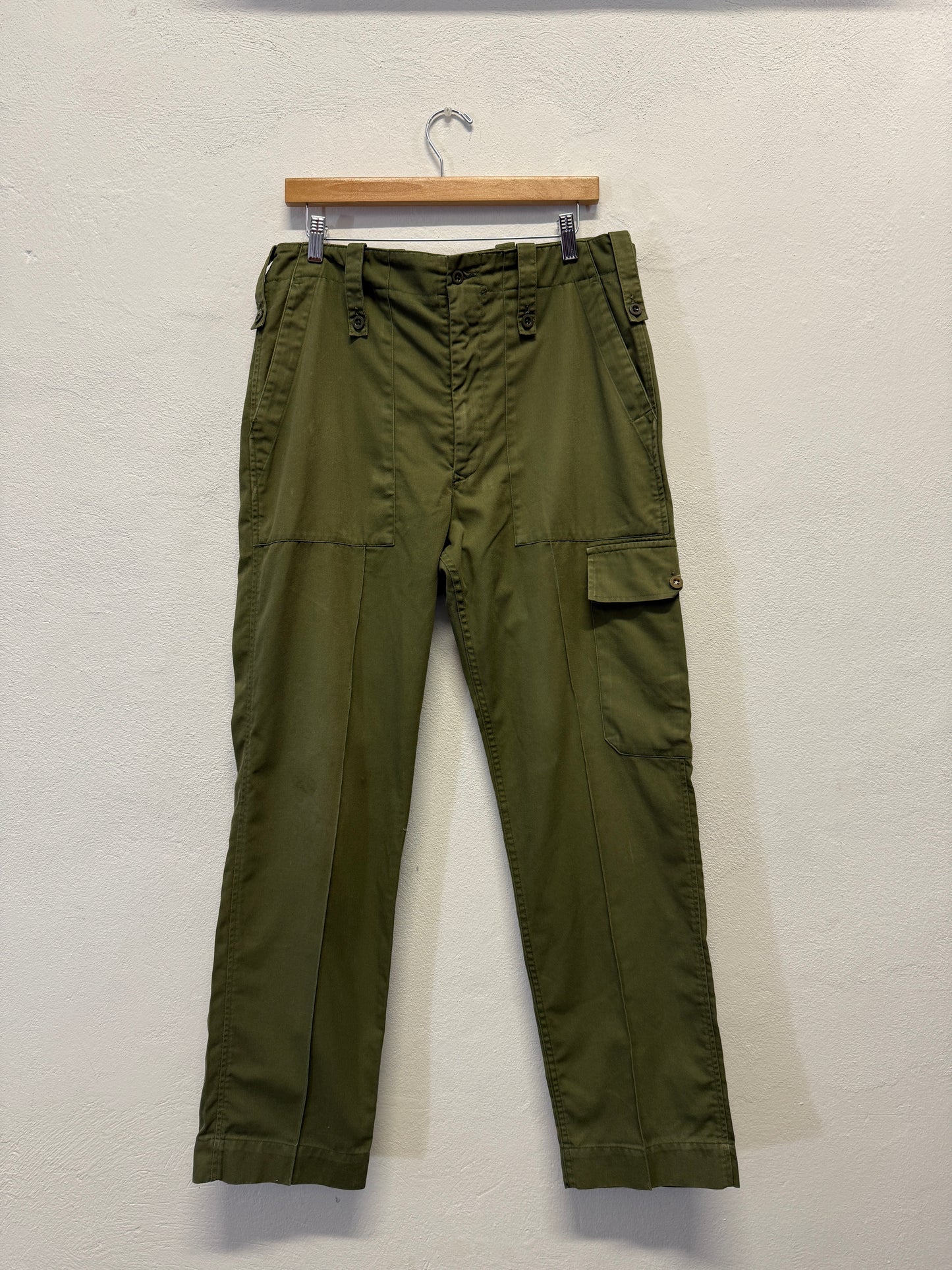 Vintage British Army Pants “W33”