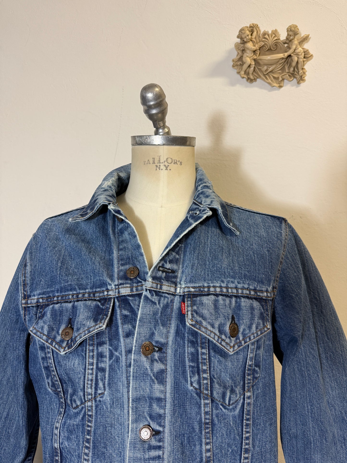 Vintage Levi’s Jacket “M”