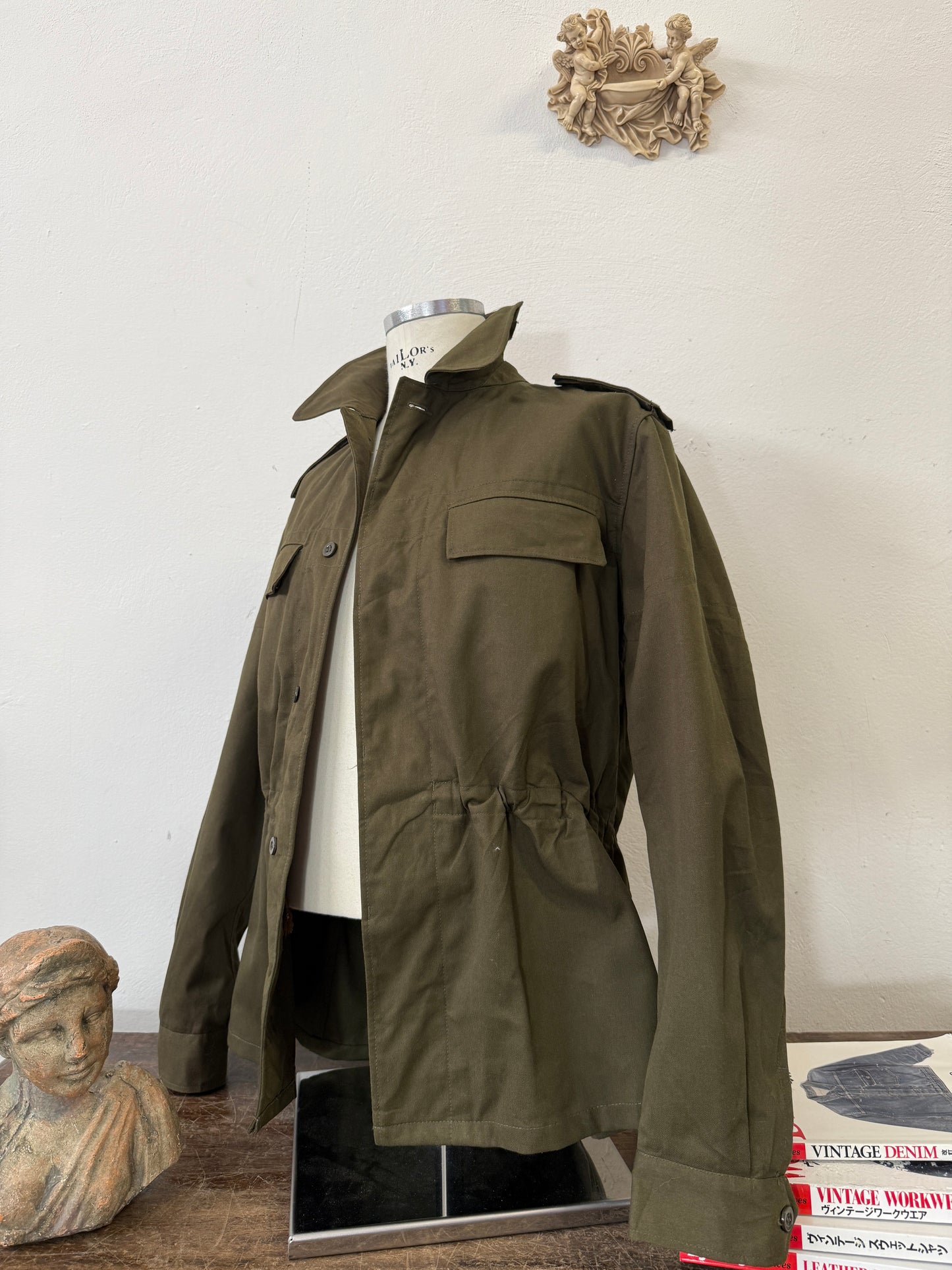 Vintage 90’s Czech Army Jacket “XL”