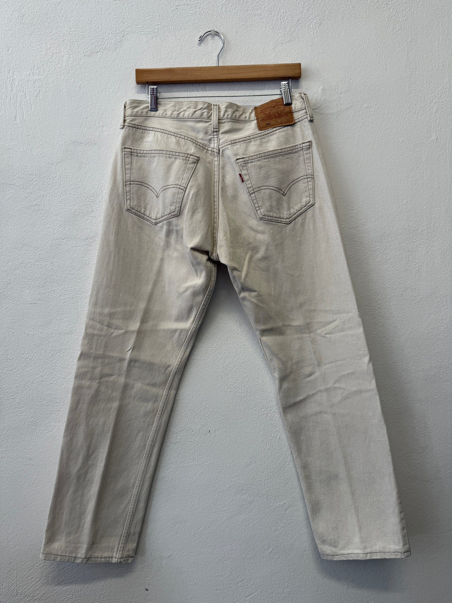 Vintage Levi’s 501 Made in Usa “W32 W30”
