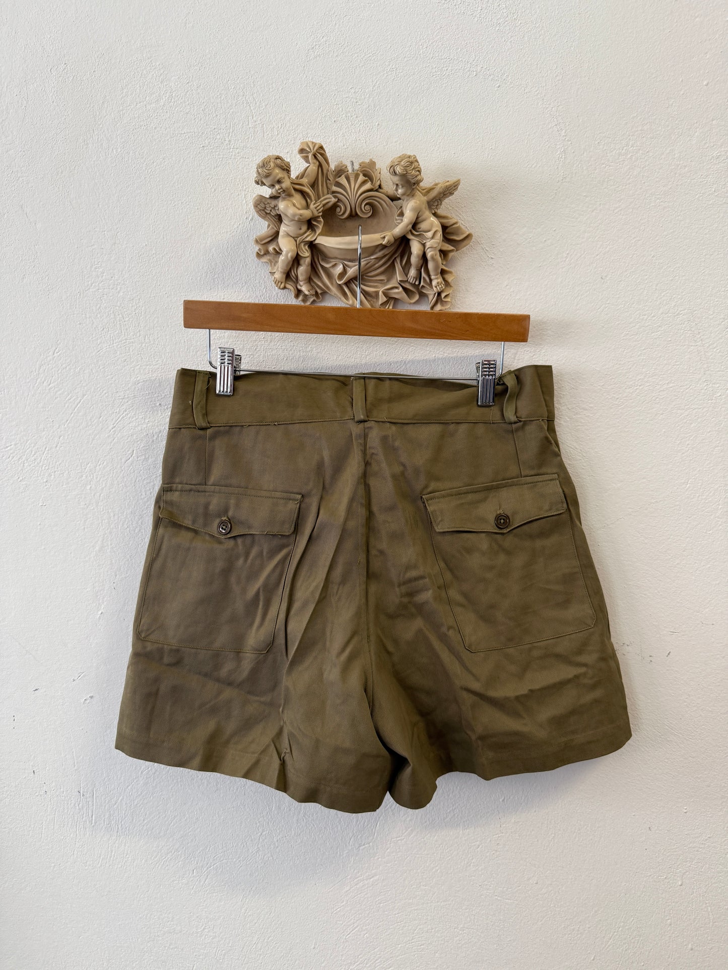 Vintage Italian Army Bermuda Shorts with Buttons 86 cm