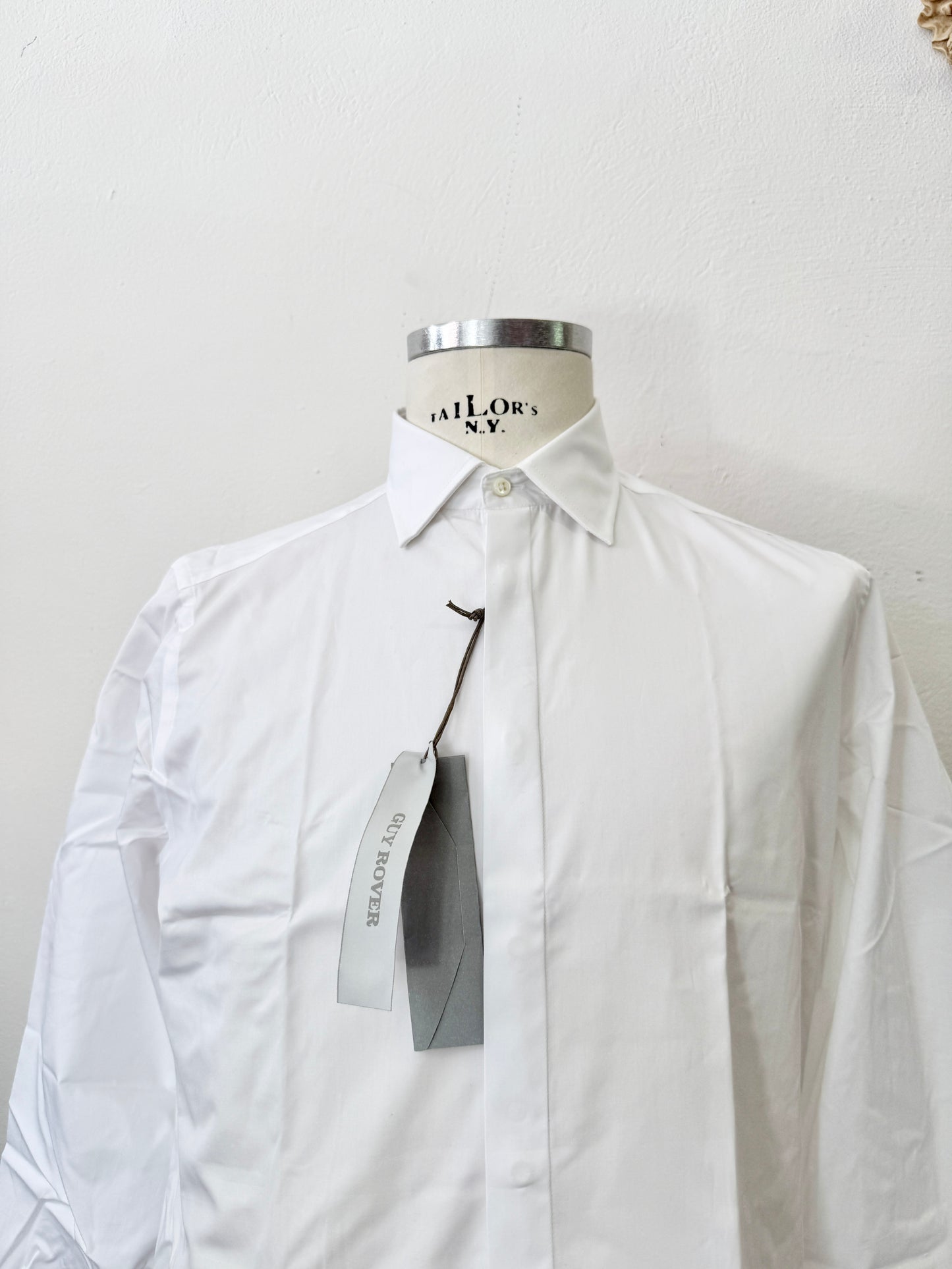 Guy Rover Shirt