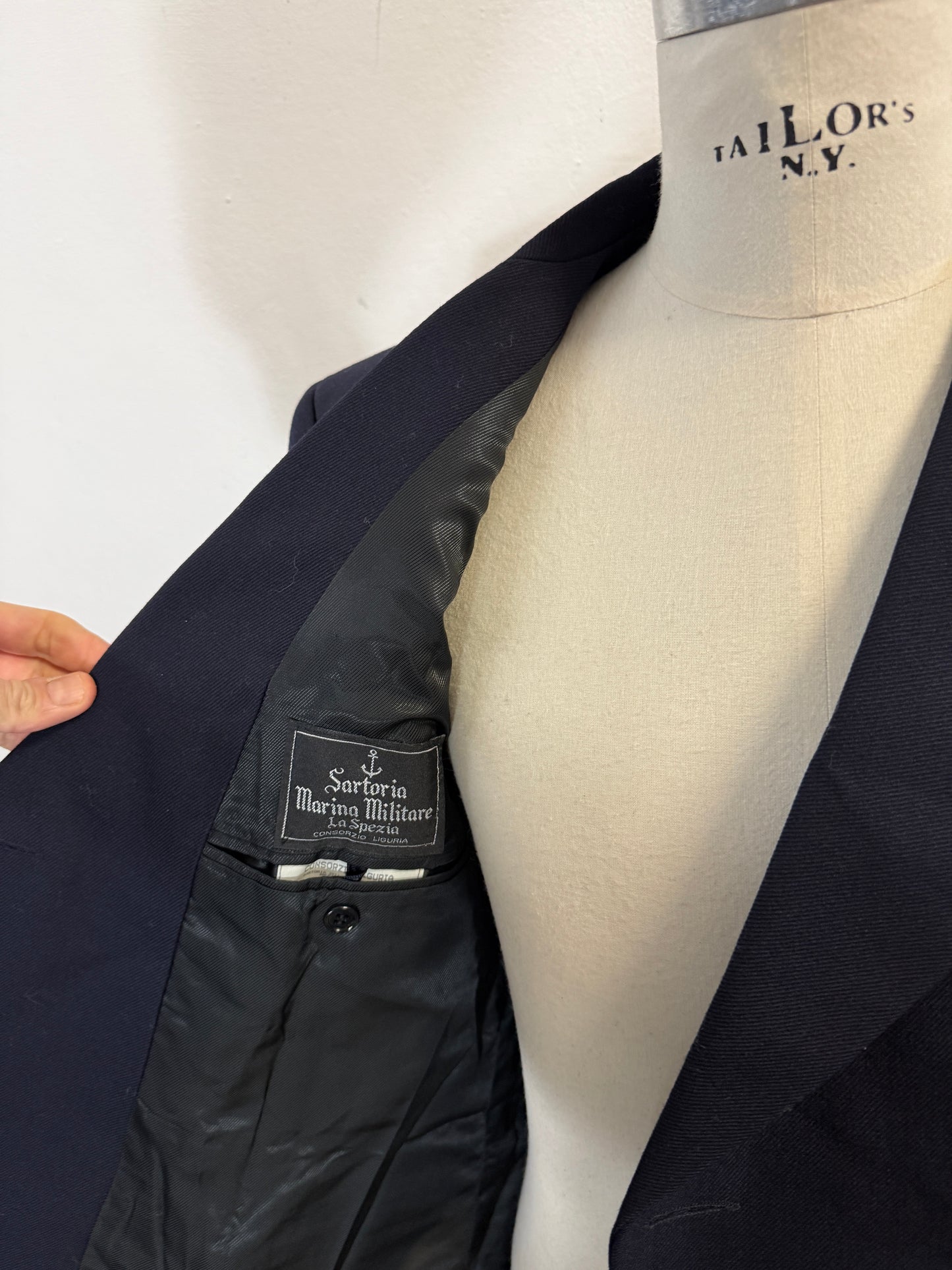 Vintage 00’s Italian Navy Double Breasted Jacket “L/XL”