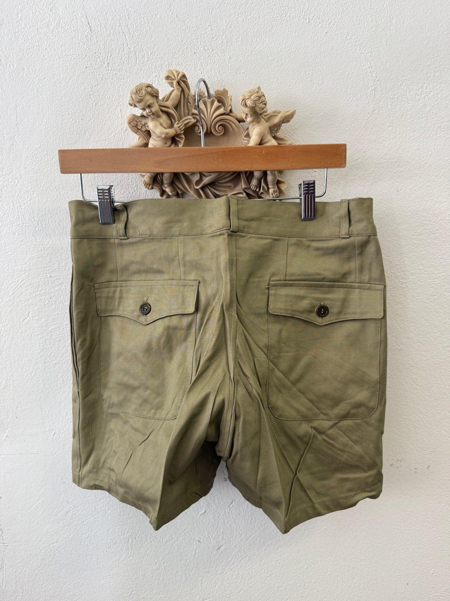 Vintage Italian Army Shorts with Buttons 76 cm