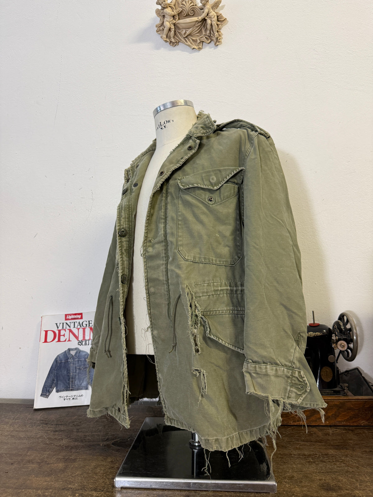 Vintage Distressed US Army M-51 Field Jacket “S/M”