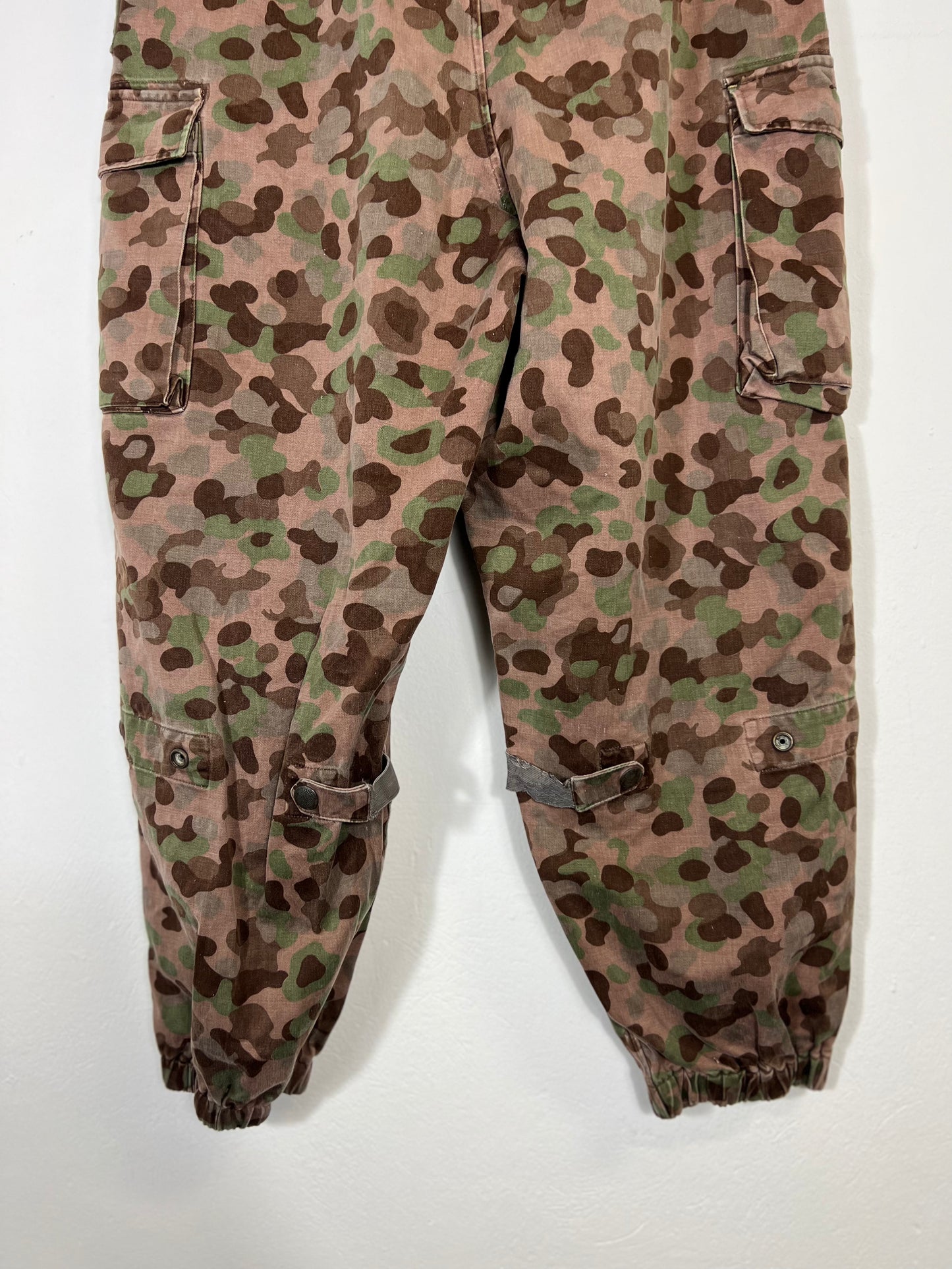 Pantalon cargo camouflage vintage « W33 »