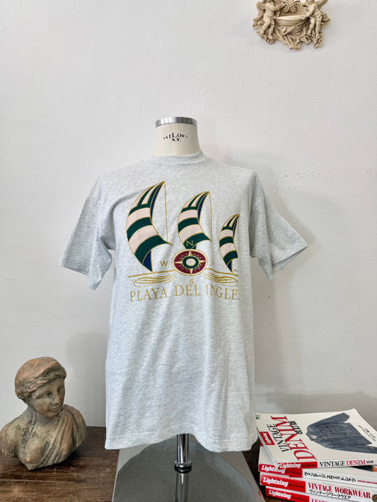 Vintage Fruit Of The Loom Tee Single Stich Made in Usa “L”