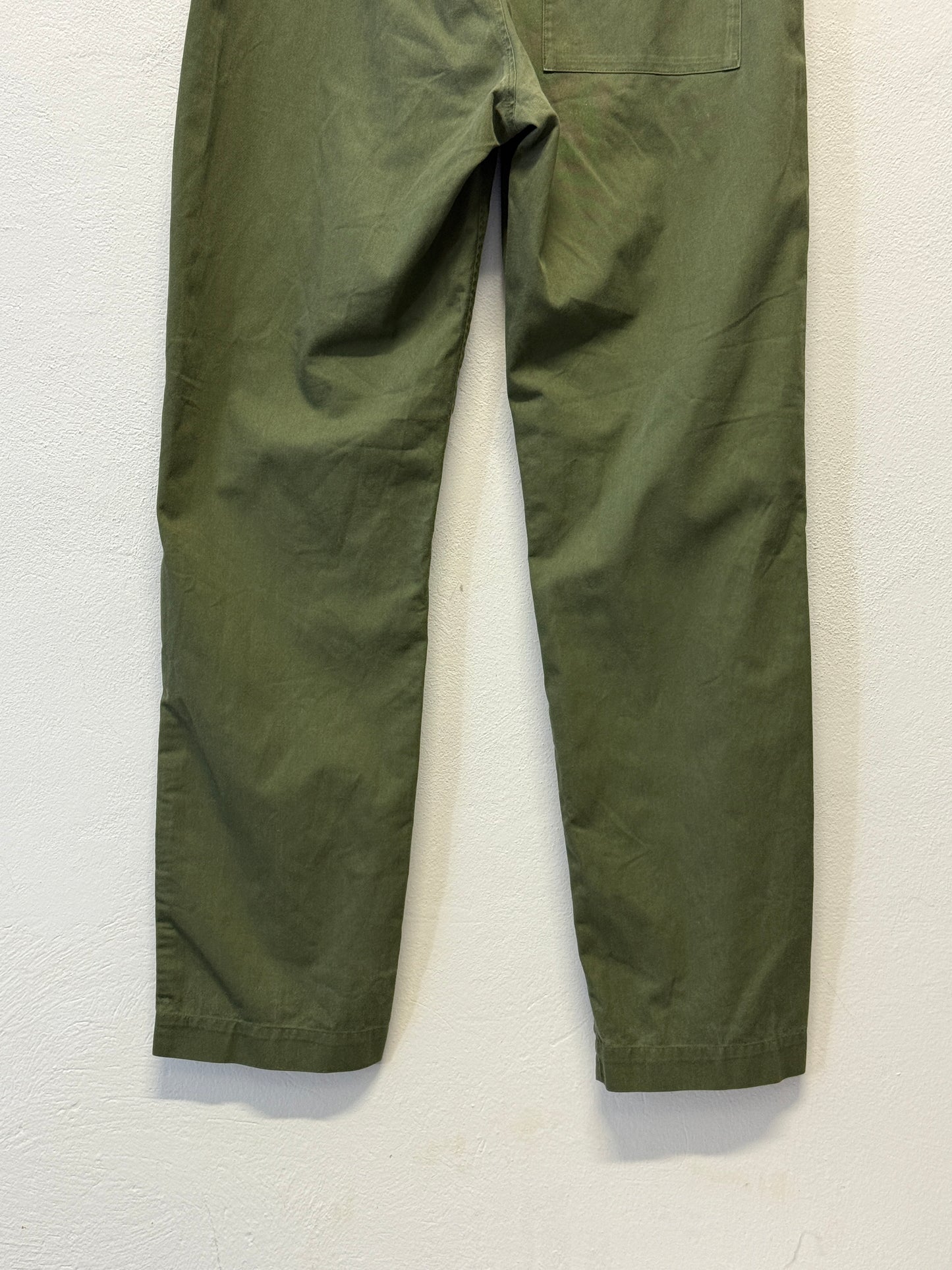 Vintage British Fatigue Army Pants “W33”