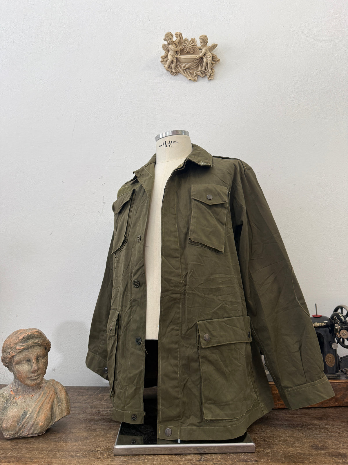 Vintage 80’s Italian Army Jacket “M/L”