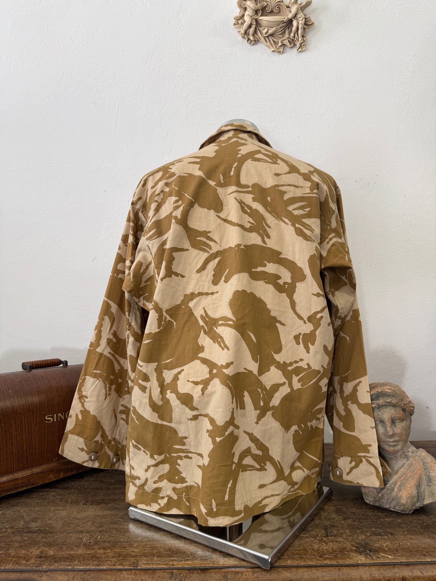 Vintage British Army Dpm Jacket “L/XL”