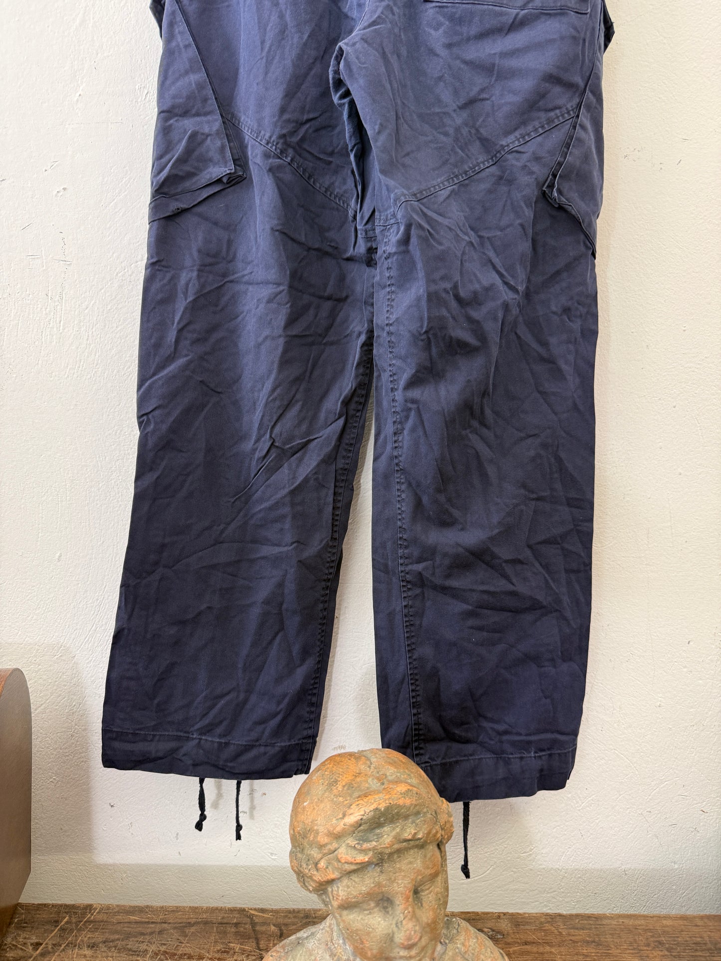 Vintage British Navy Cargo Pants “W29”