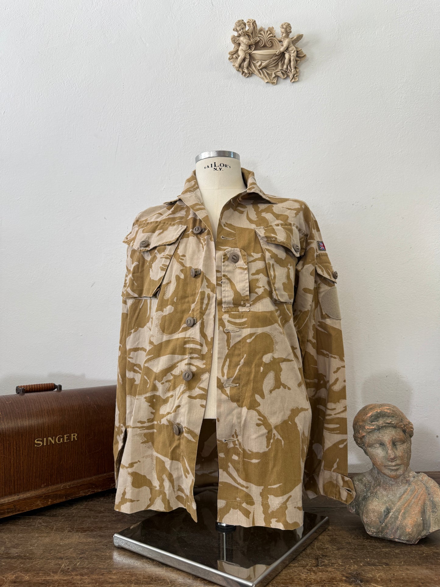 Vintage British Army Dpm Jacket “L/XL”