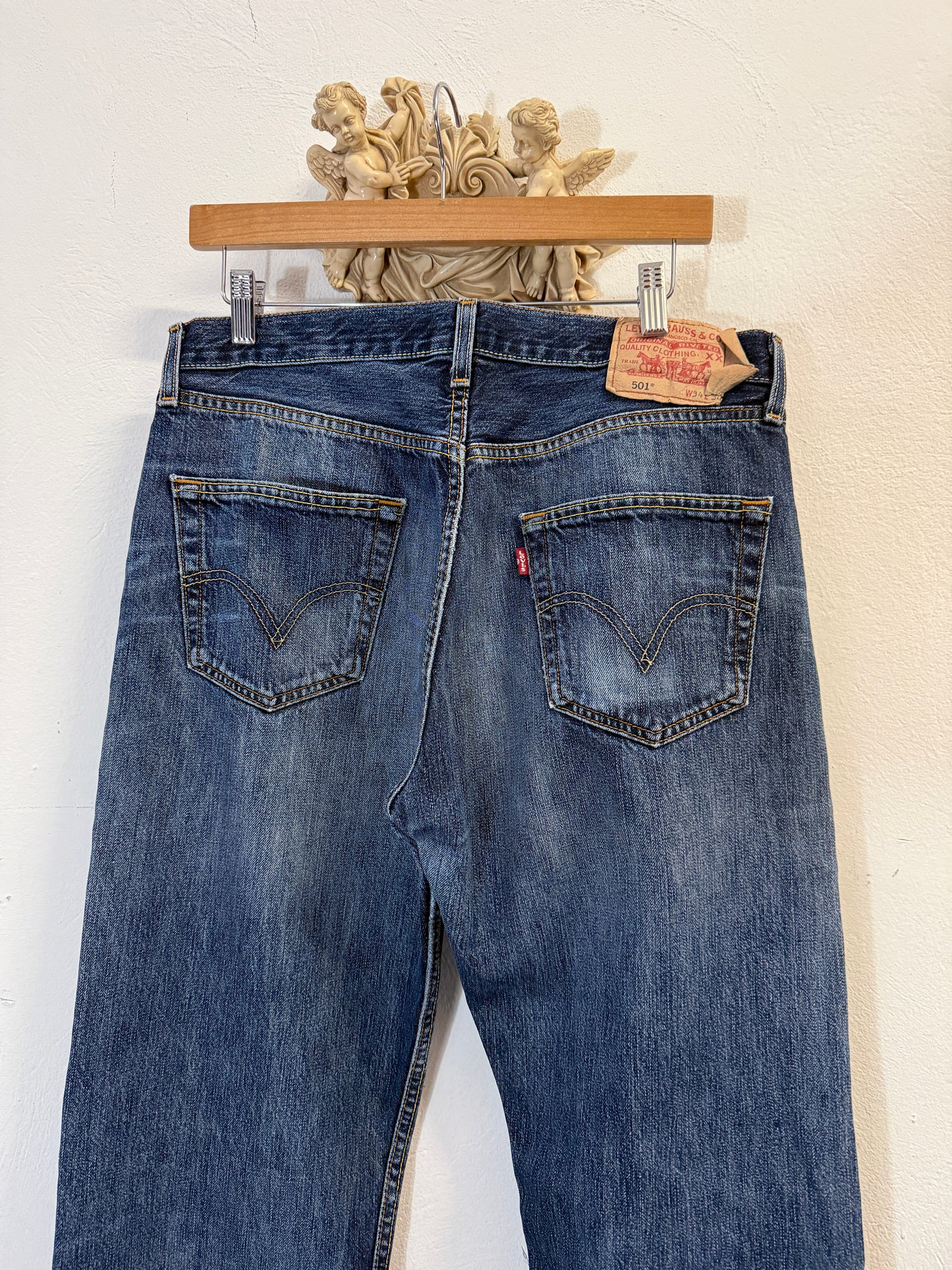 Vintage Levi’s 501 “W34 L34”
