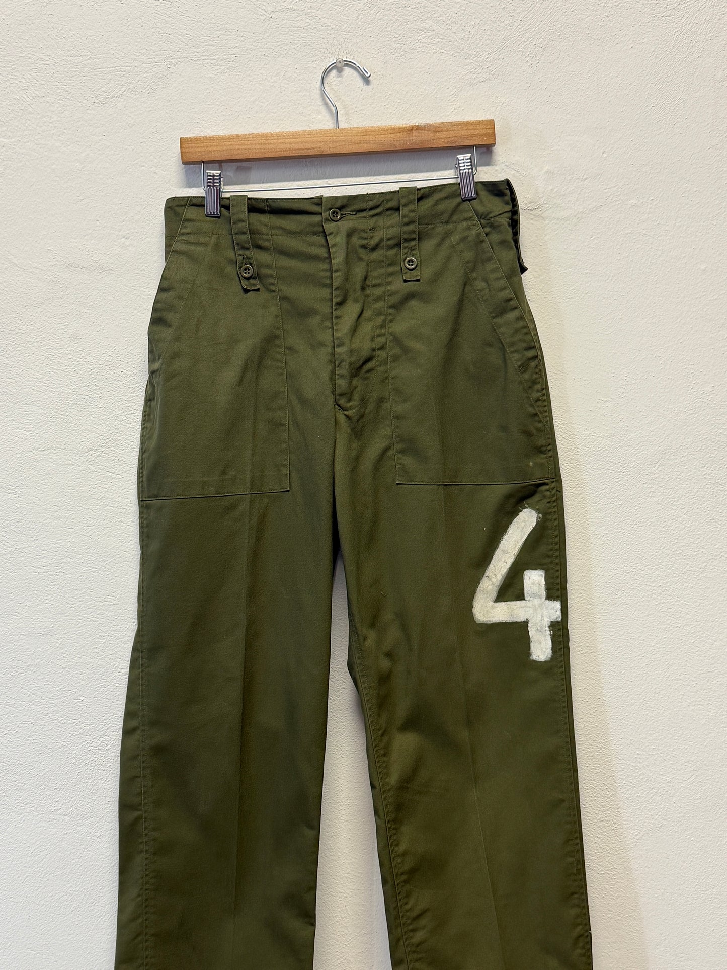 Vintage British Fatigue Army Pants “W32”