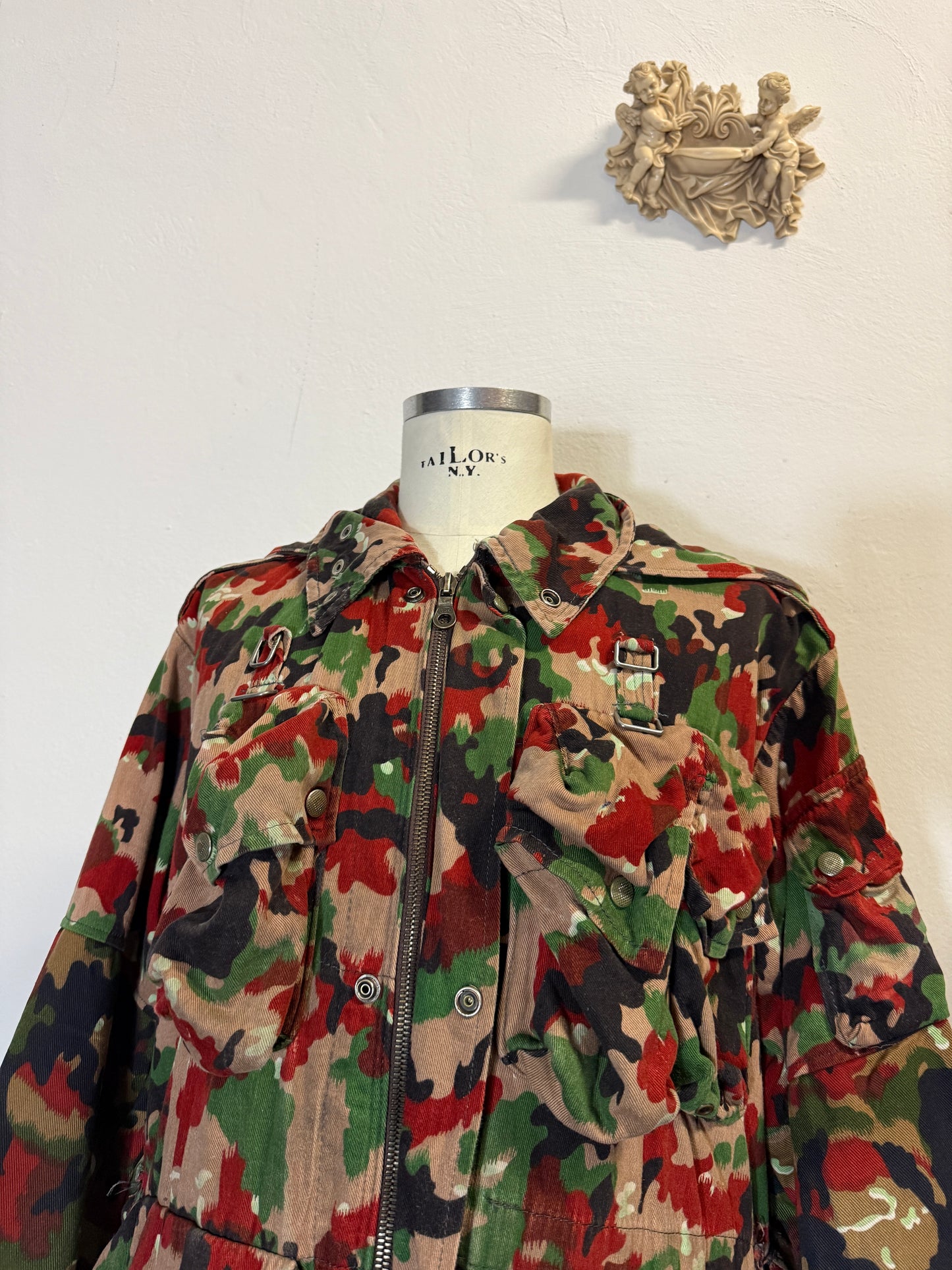 Vintage Swiss Army Camo Jacket M70 “XL”