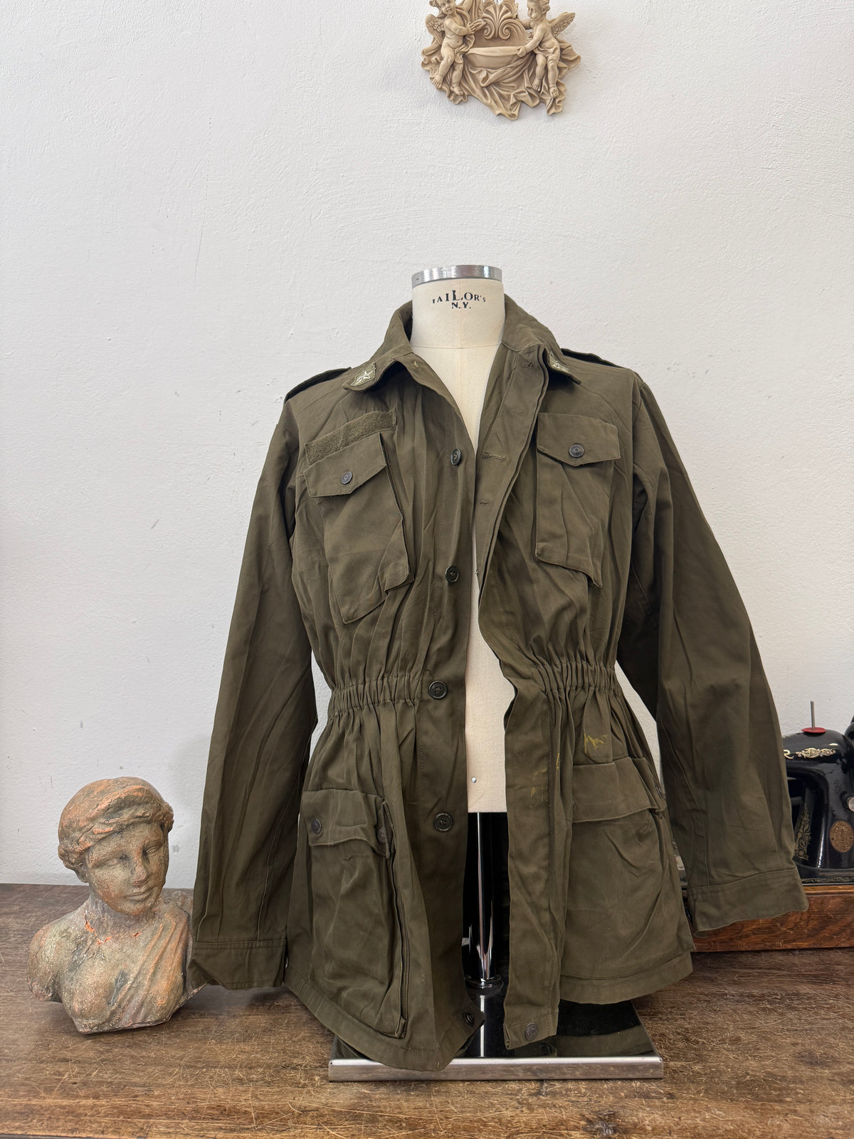 Vintage 80’s Italian Army Jacket “L/XL”