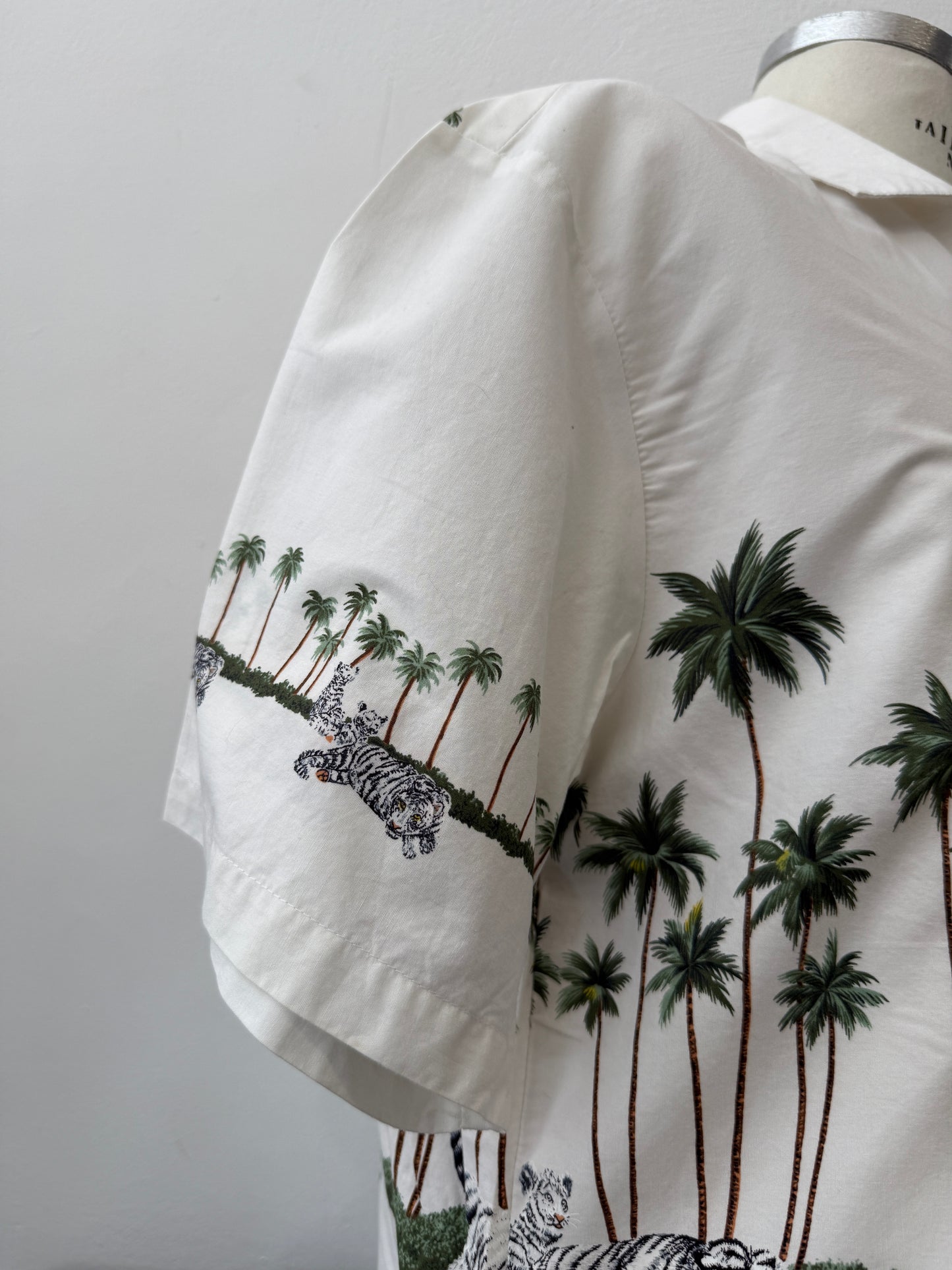 Vintage Hawaiian Shirt Made in Hawaii “L”