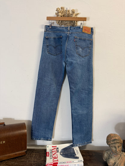 Vintage Levi’s 505 “W35 L34”