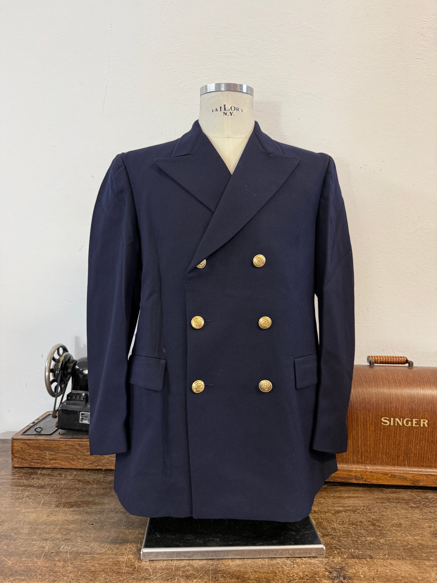 Vintage 00’s Italian Navy Double Breasted Jacket “M”